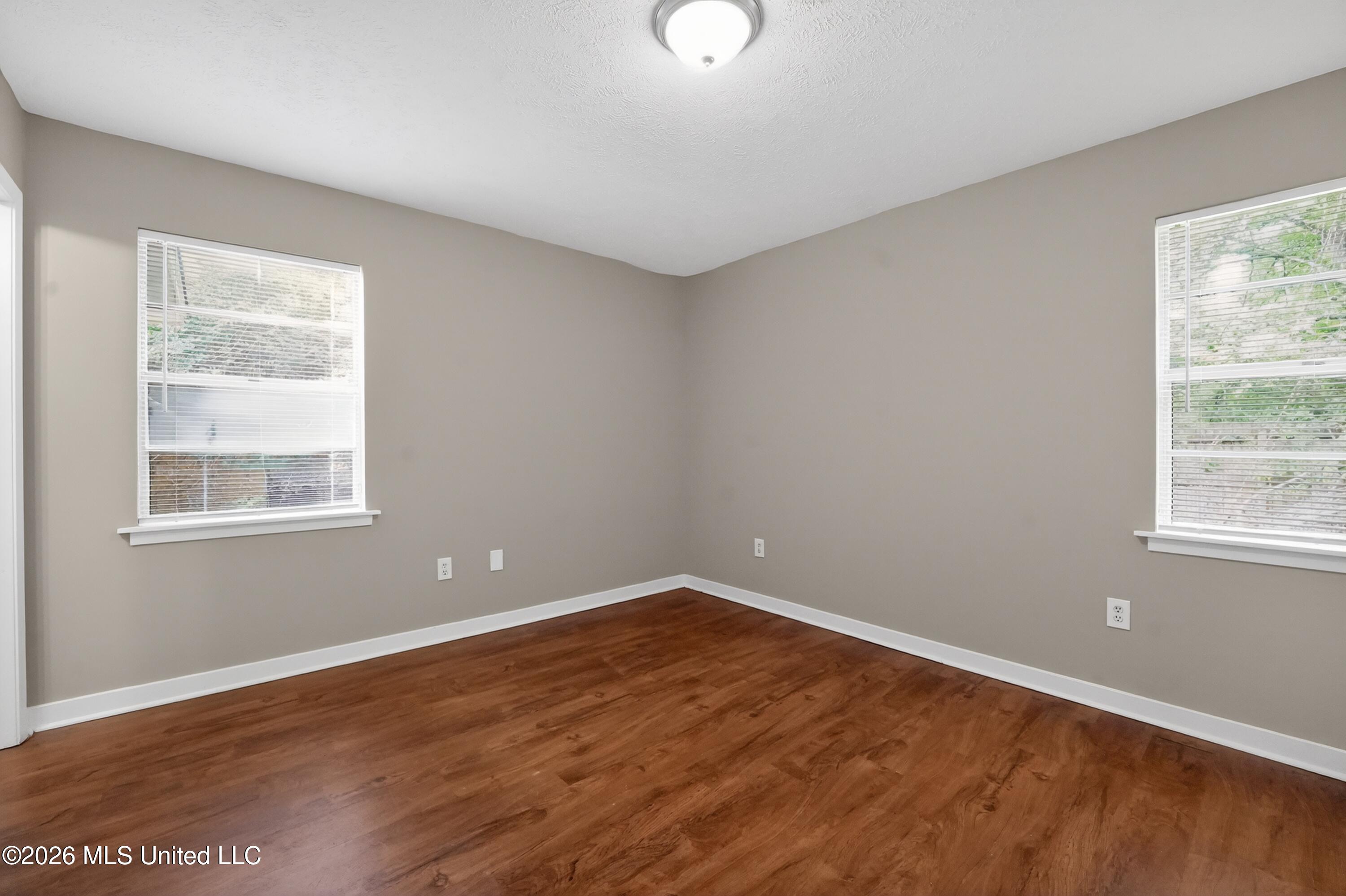 6643 Glen Ridge Drive Property Photo 19
