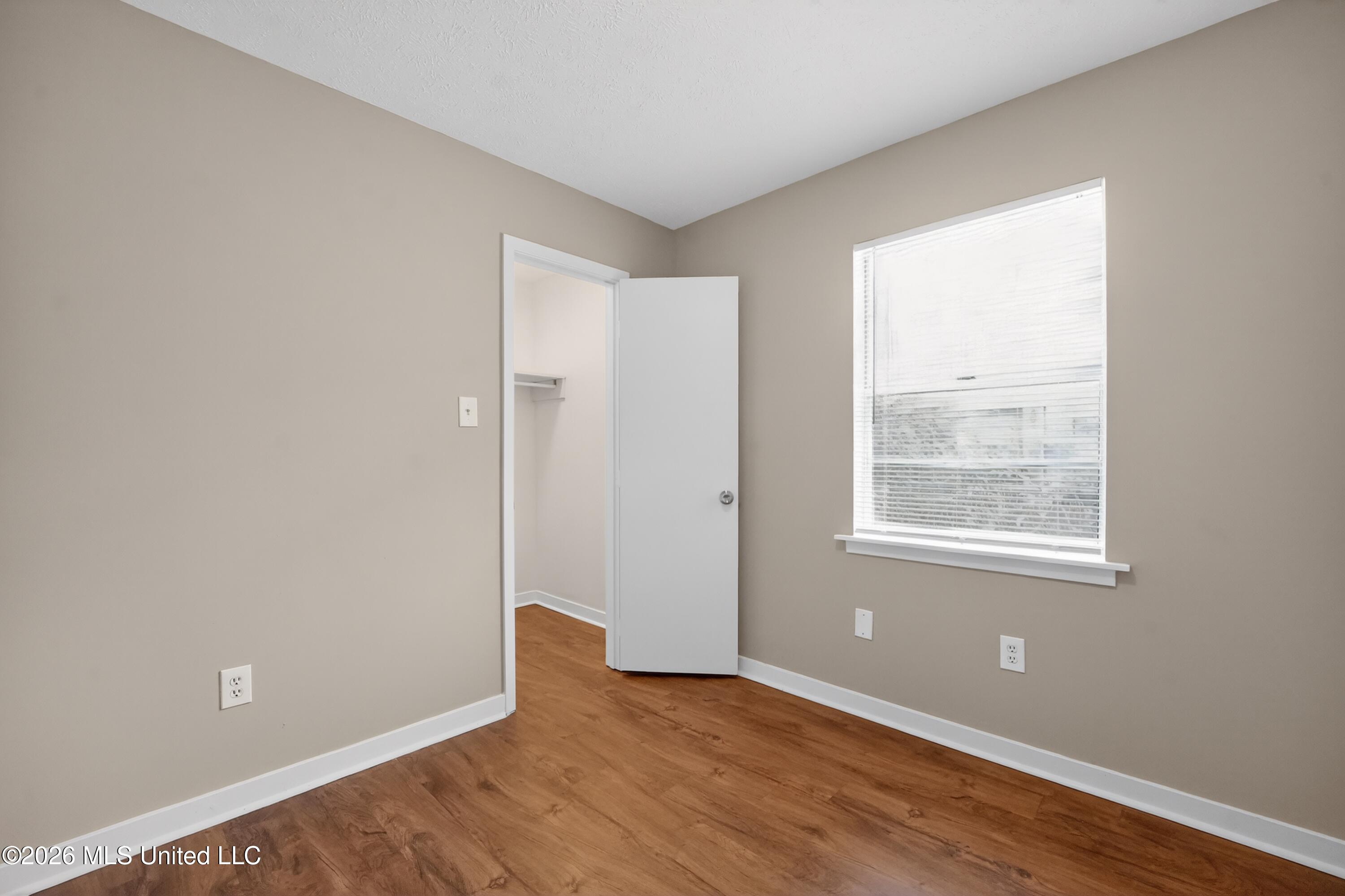 6643 Glen Ridge Drive Property Photo 21