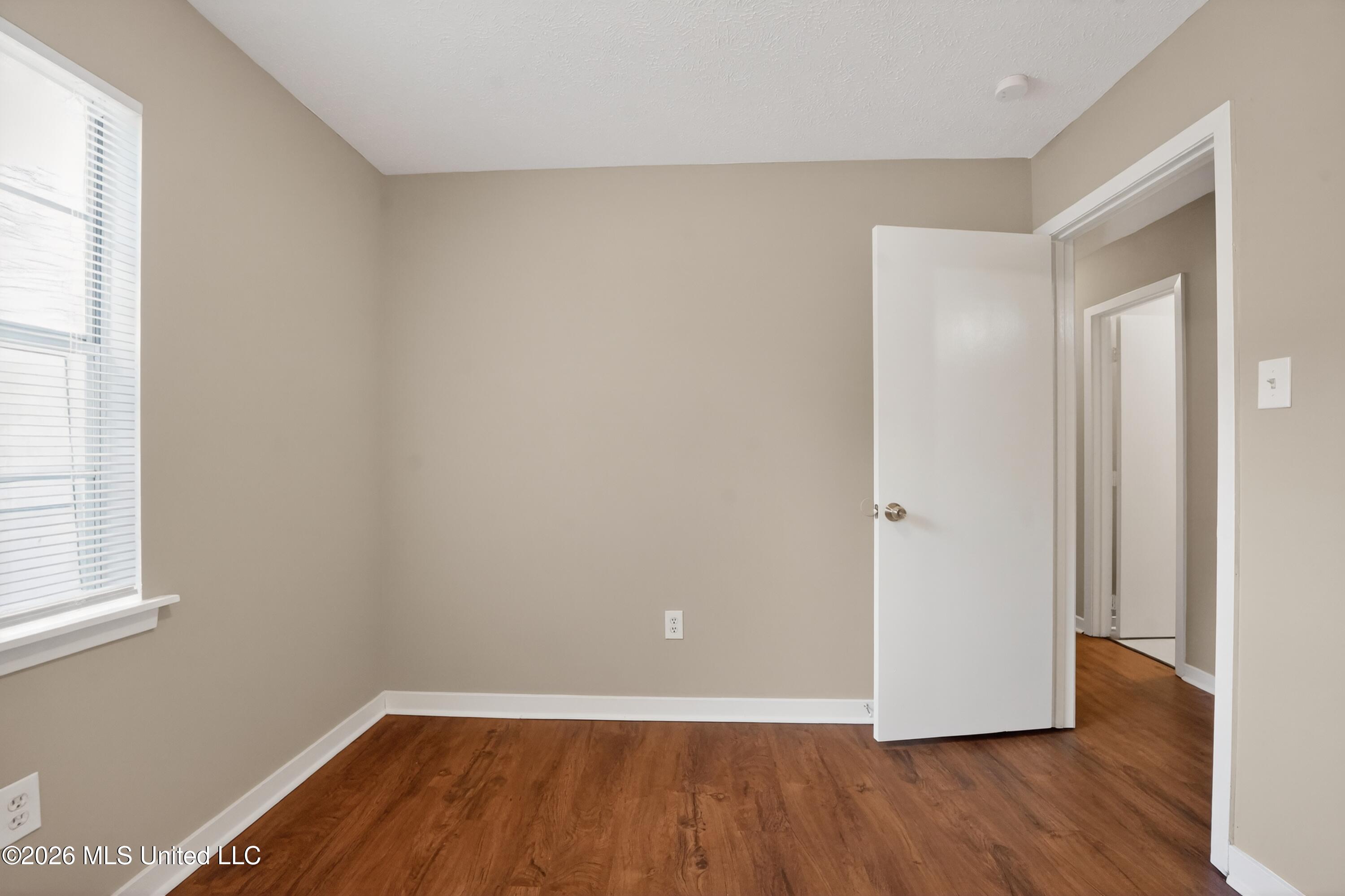 6643 Glen Ridge Drive Property Photo 23