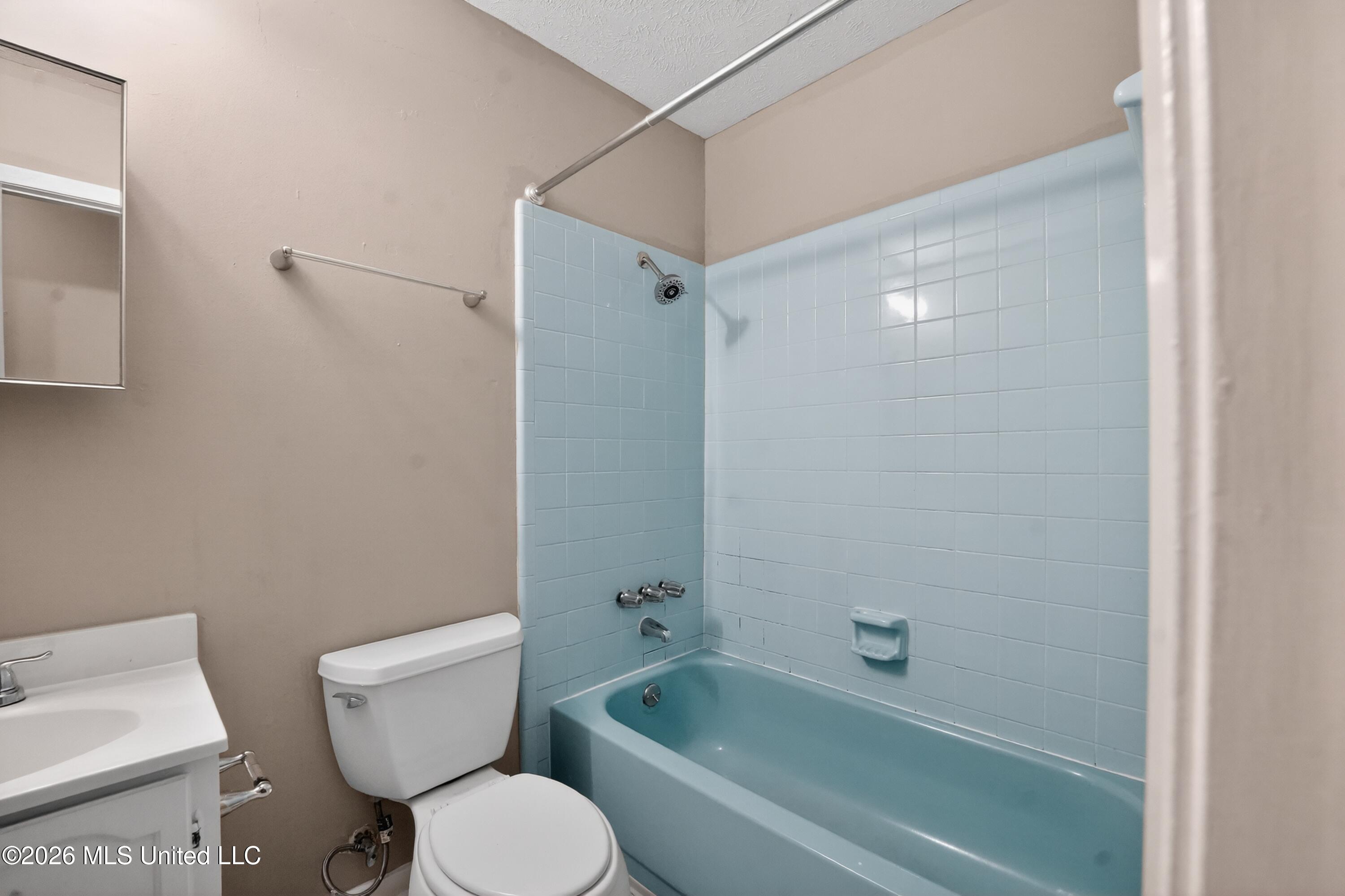 6643 Glen Ridge Drive Property Photo 27