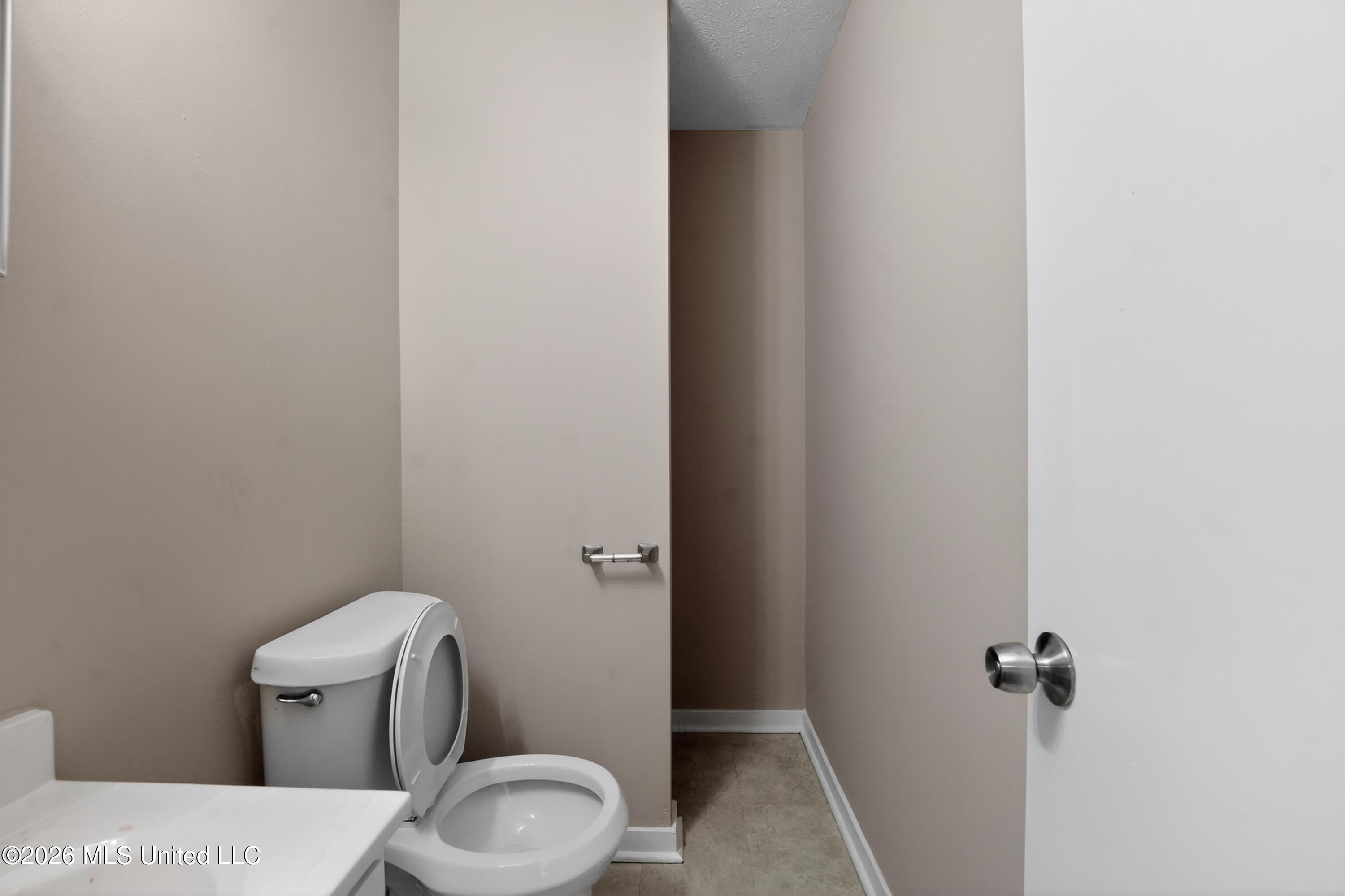 6643 Glen Ridge Drive Property Photo 28