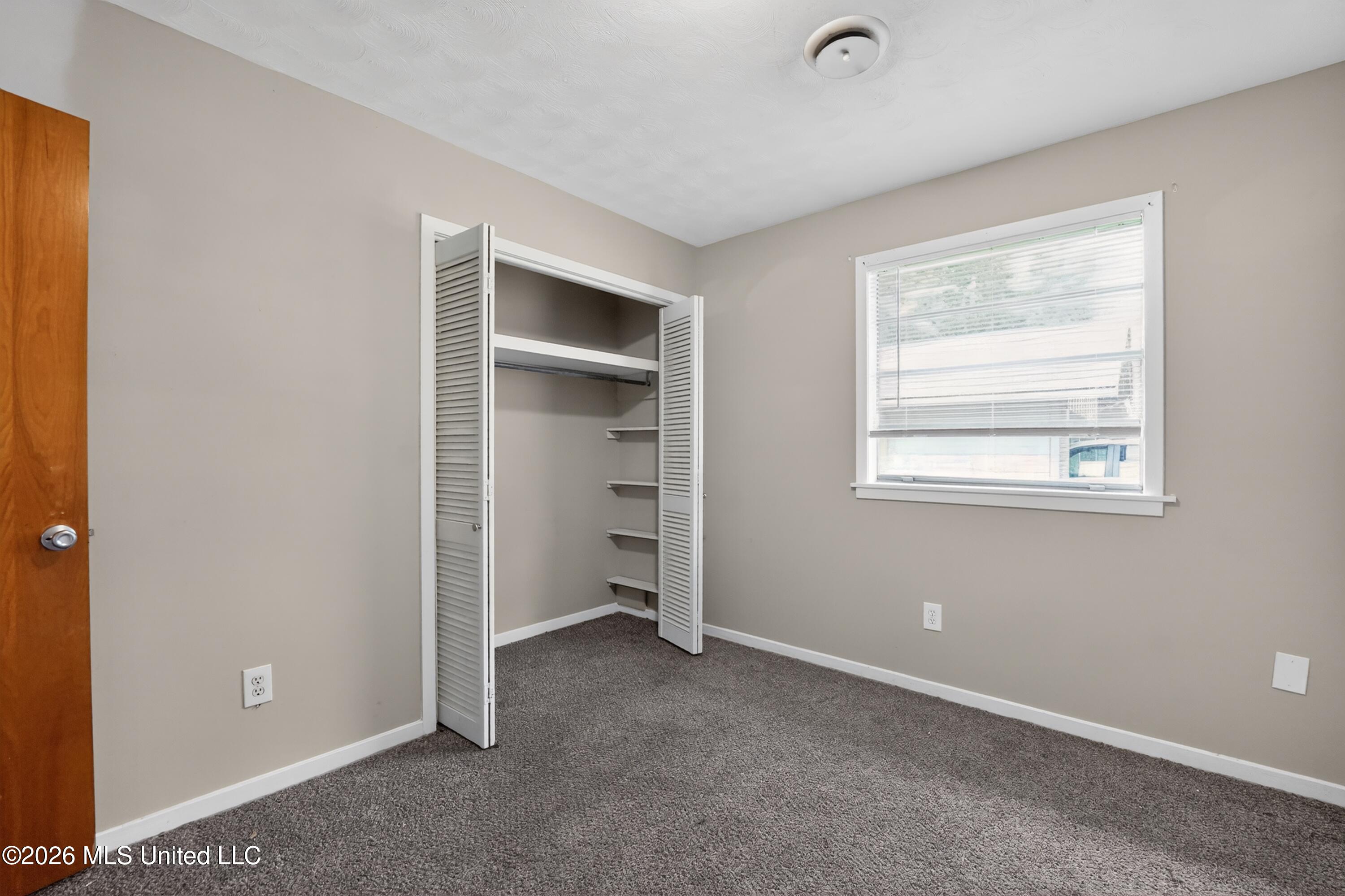 3024 Longwood Drive Property Photo 16