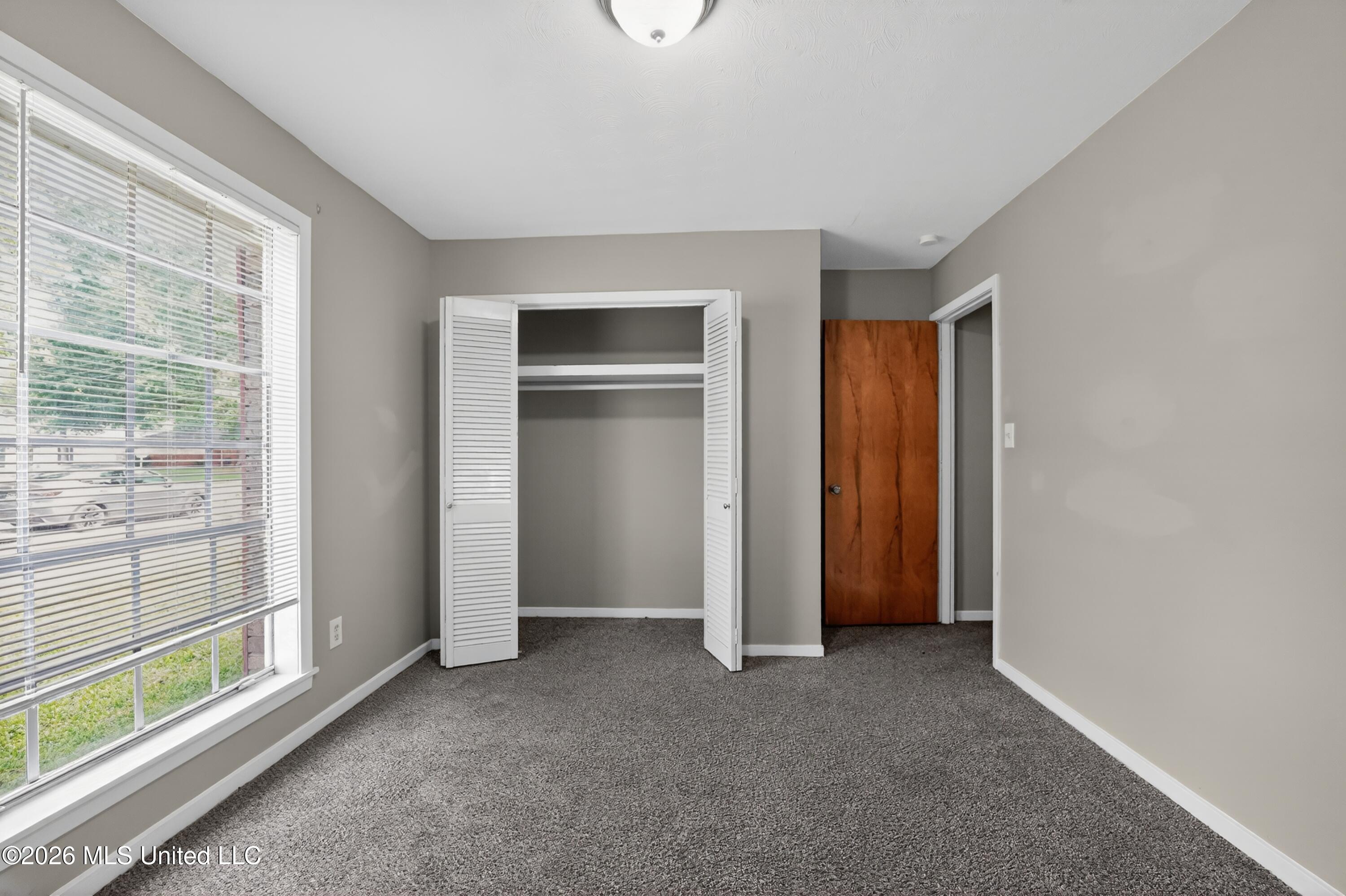 3024 Longwood Drive Property Photo 28