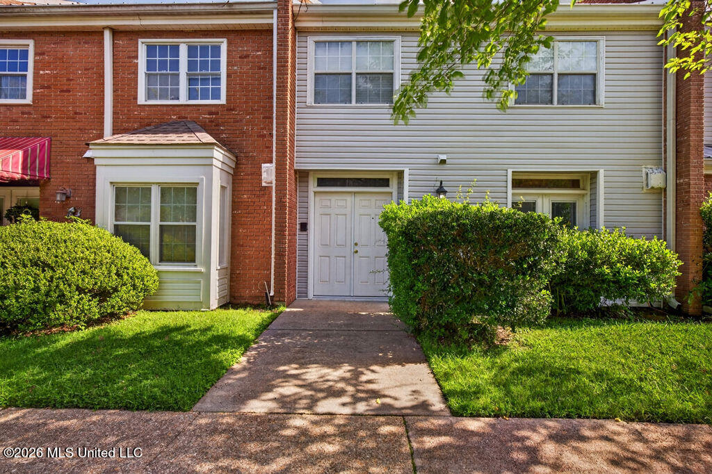 928 Courthouse Road Property Photo 1