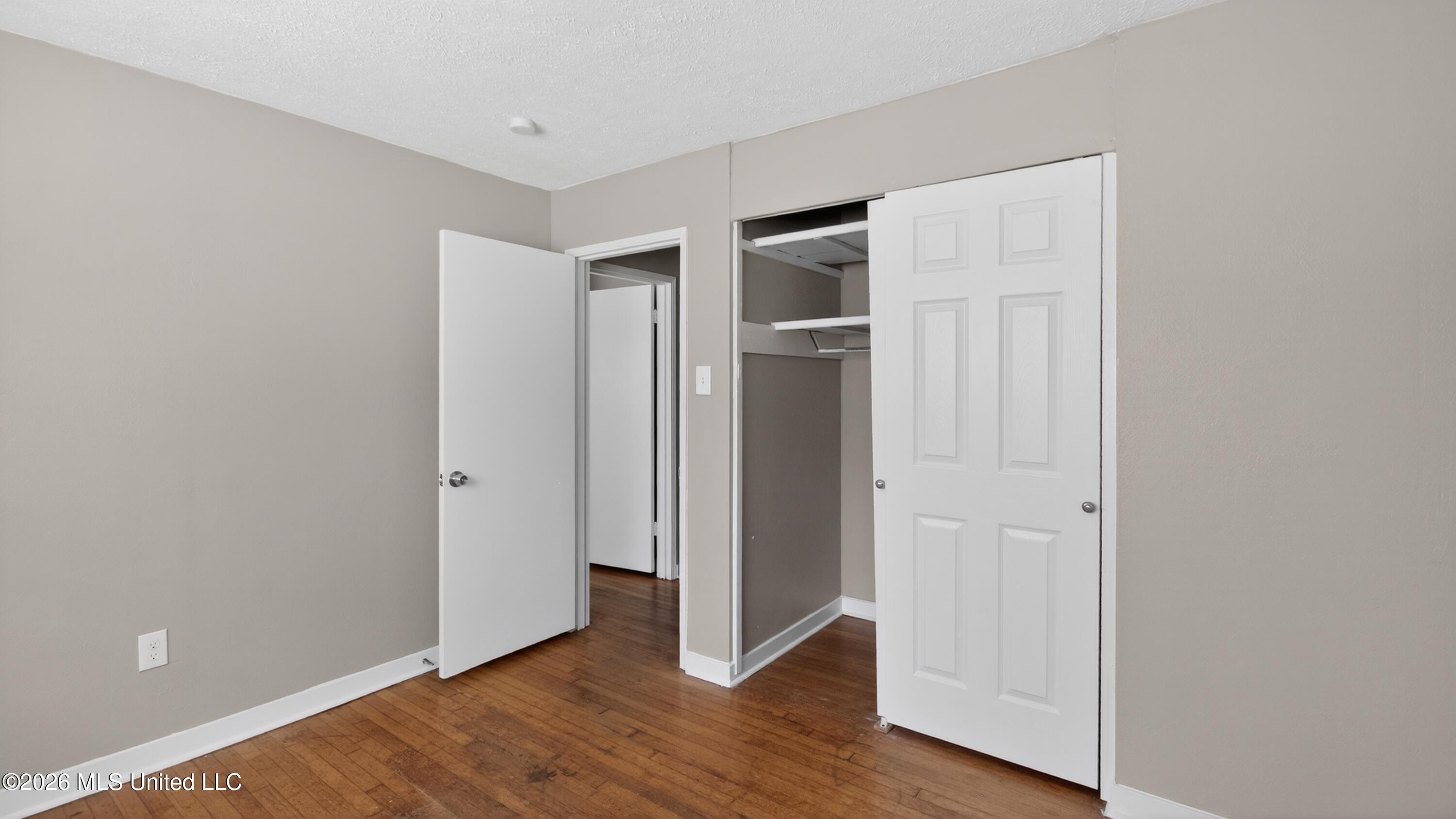 1664 Kentwood Drive Property Photo 26