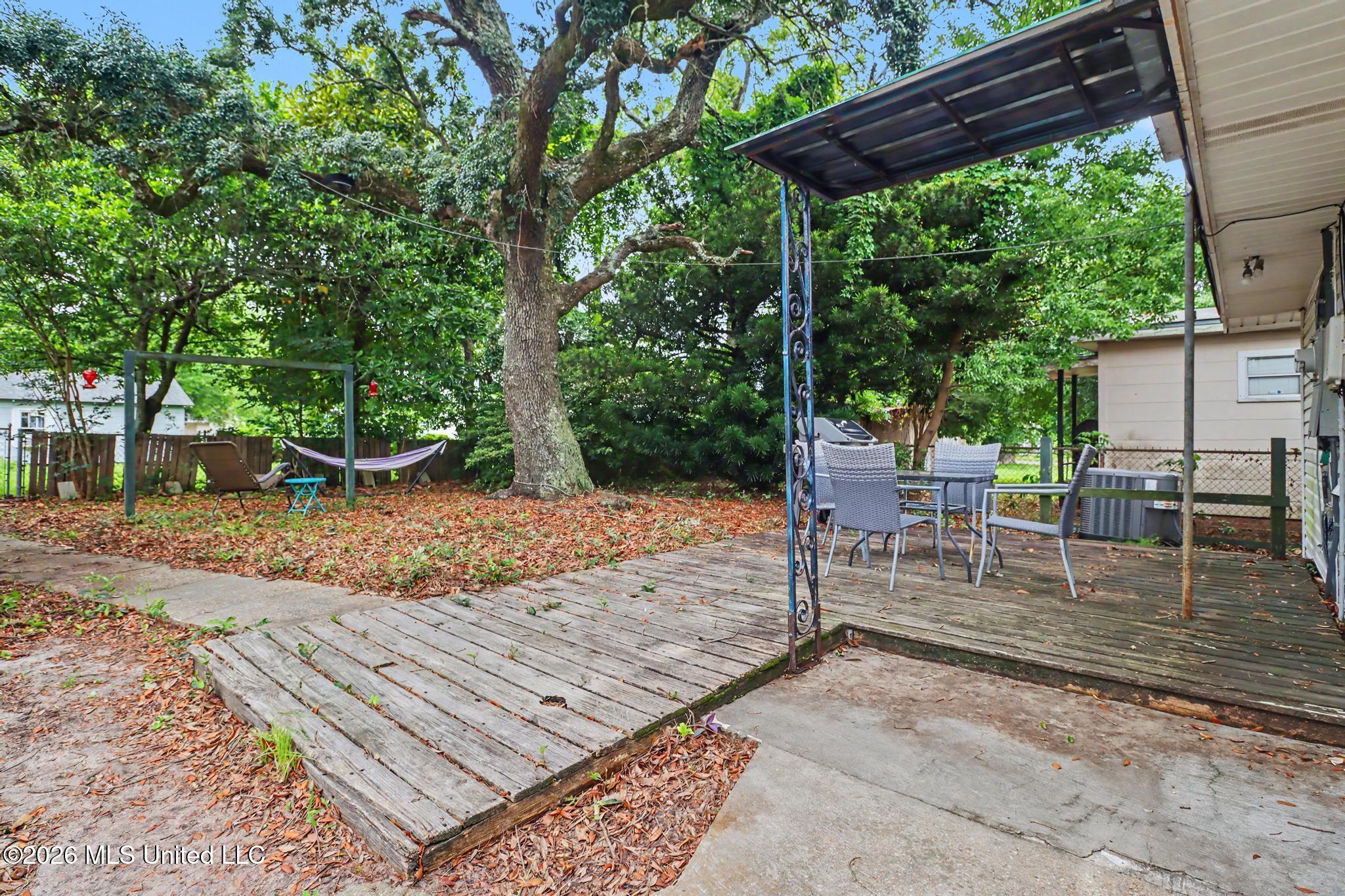1515 Westward Drive Property Photo 21