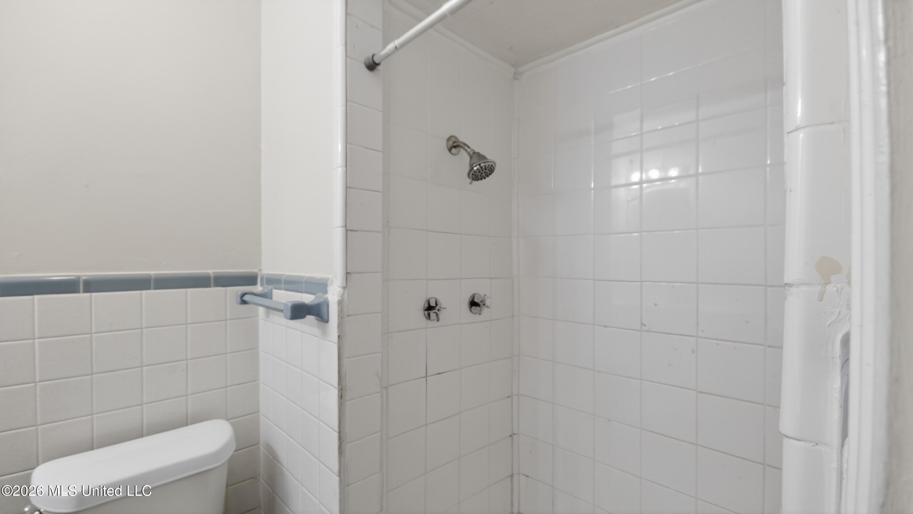 2738 Woodside Drive Property Photo 22