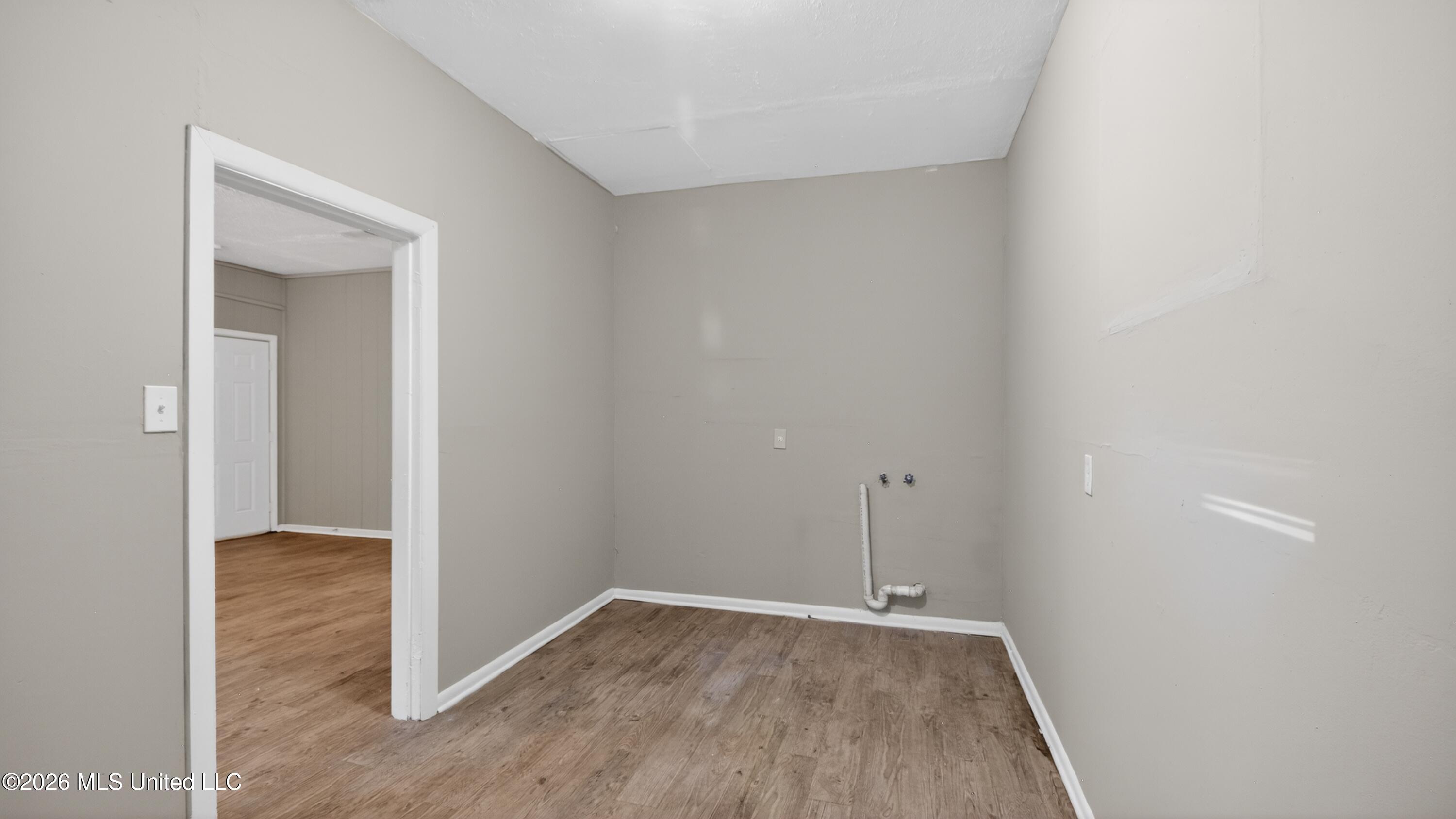 2738 Woodside Drive Property Photo 28