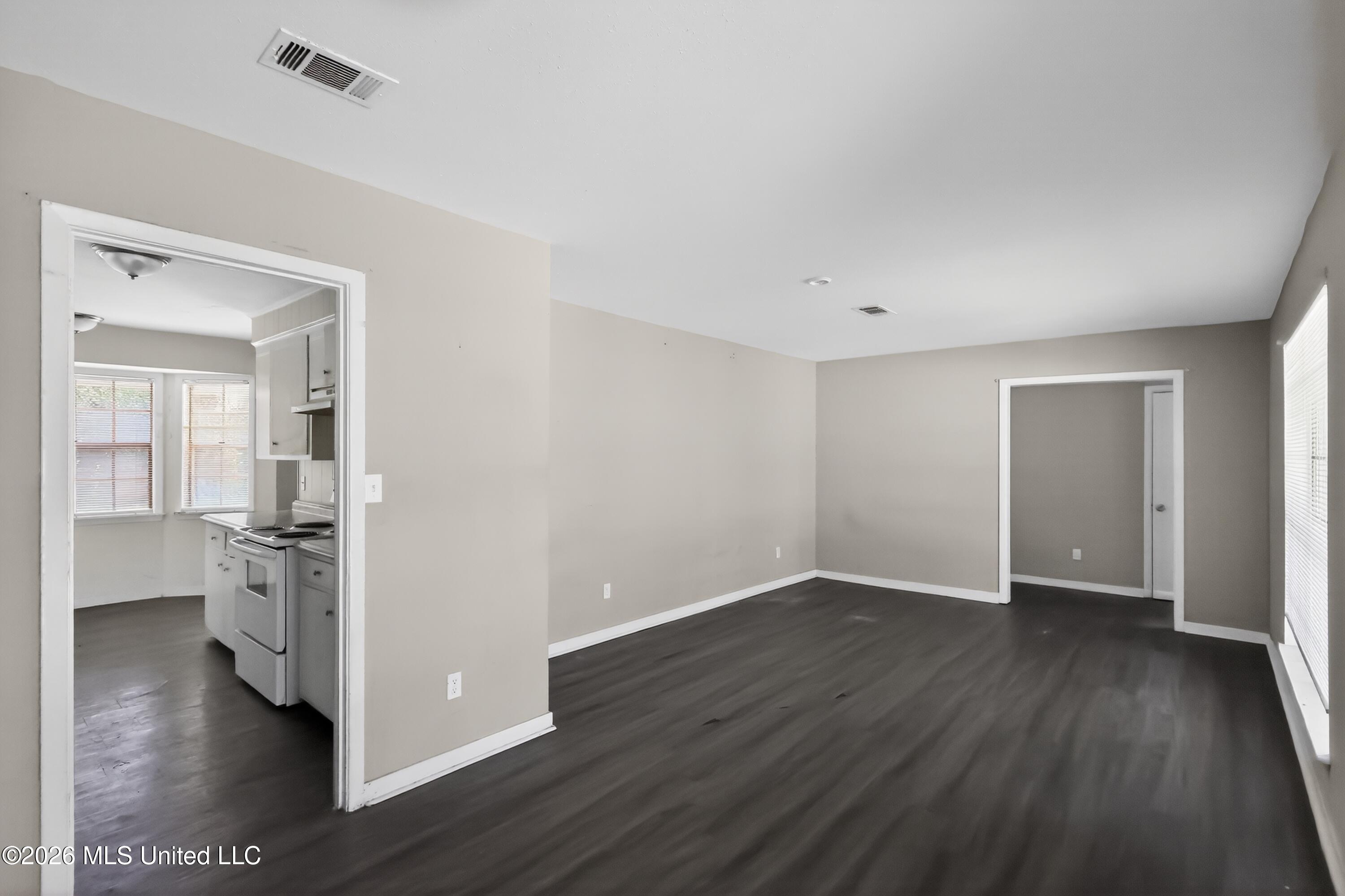 2386 Breckinridge Road Property Photo 14