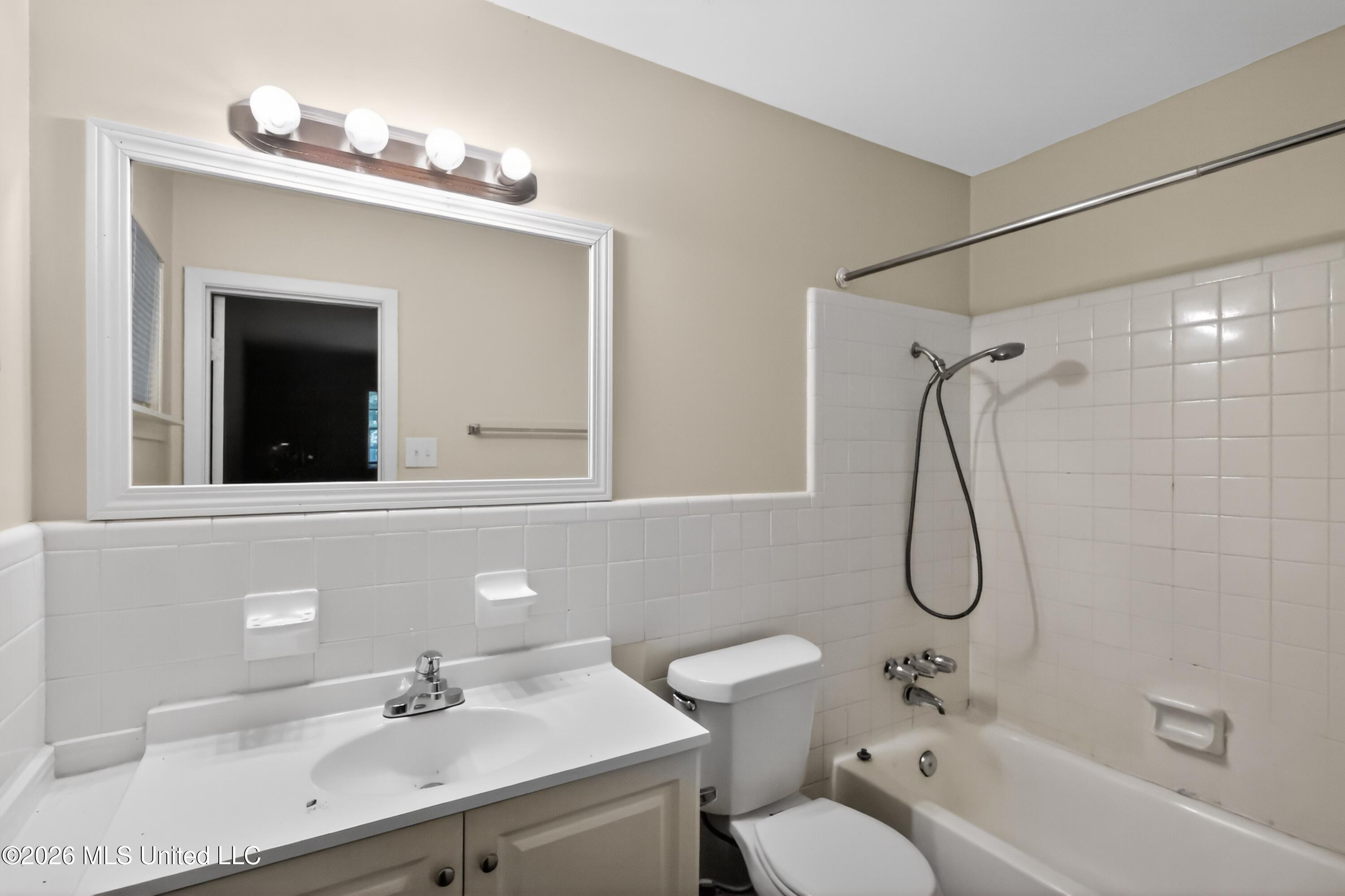2386 Breckinridge Road Property Photo 18