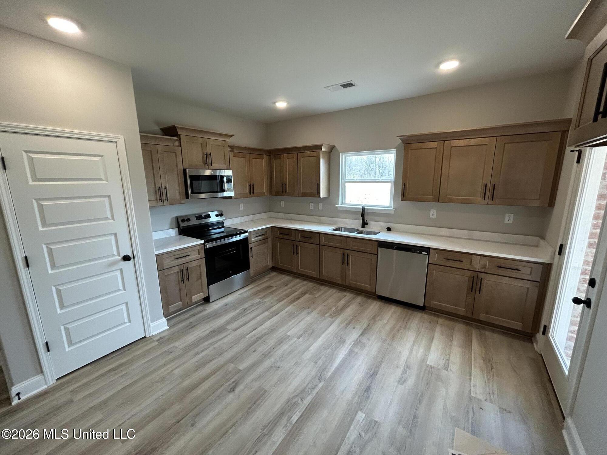 6089 E River Birch Road Property Photo 4