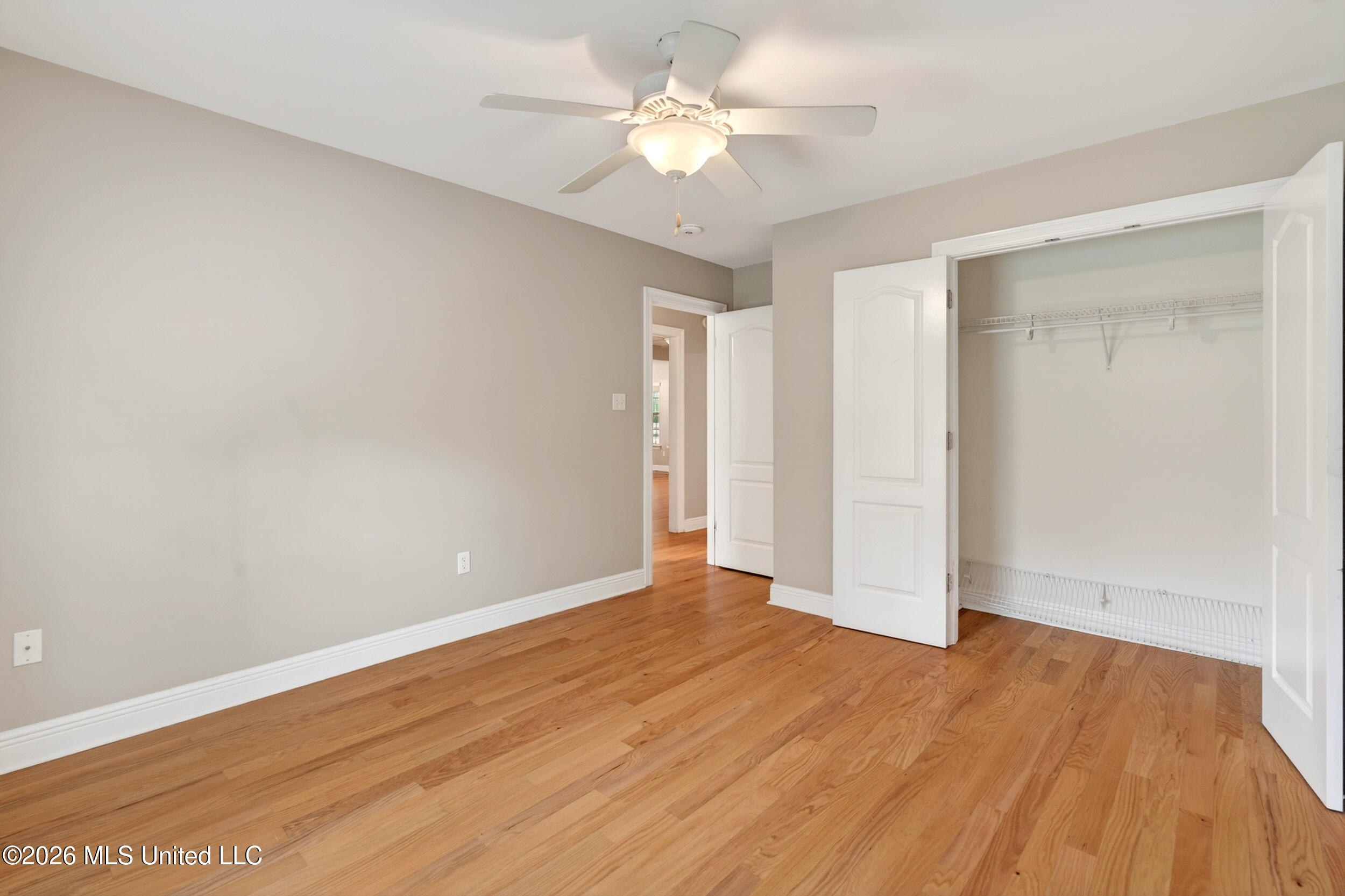 200 Glenwood Drive Property Photo 37