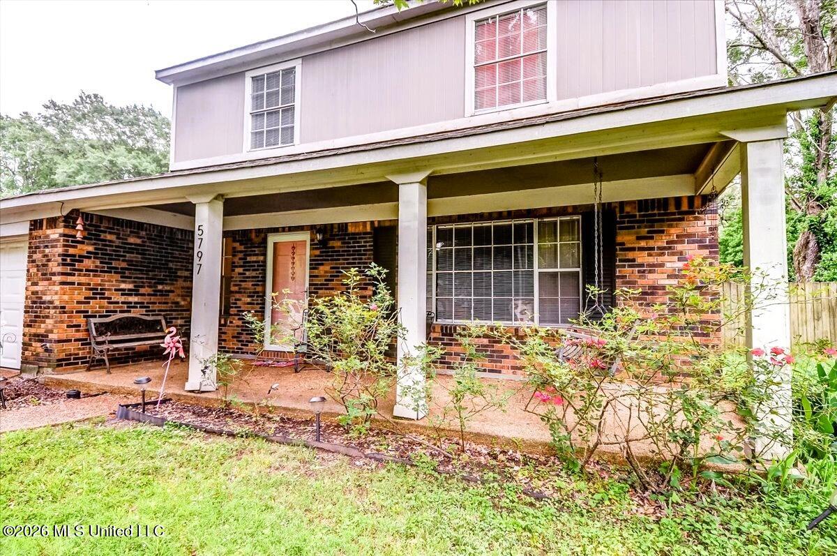 5797 Redbud Cove Property Photo 4