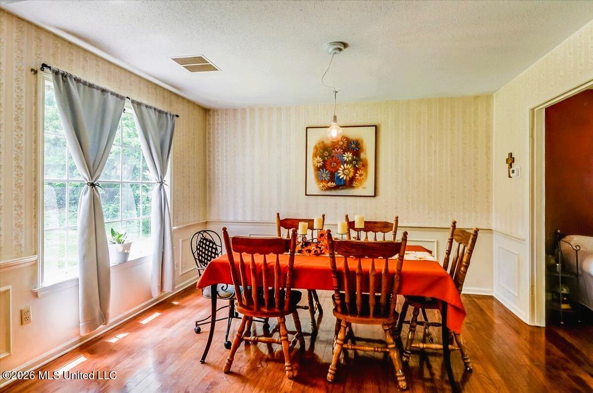 5797 Redbud Cove Property Photo 11