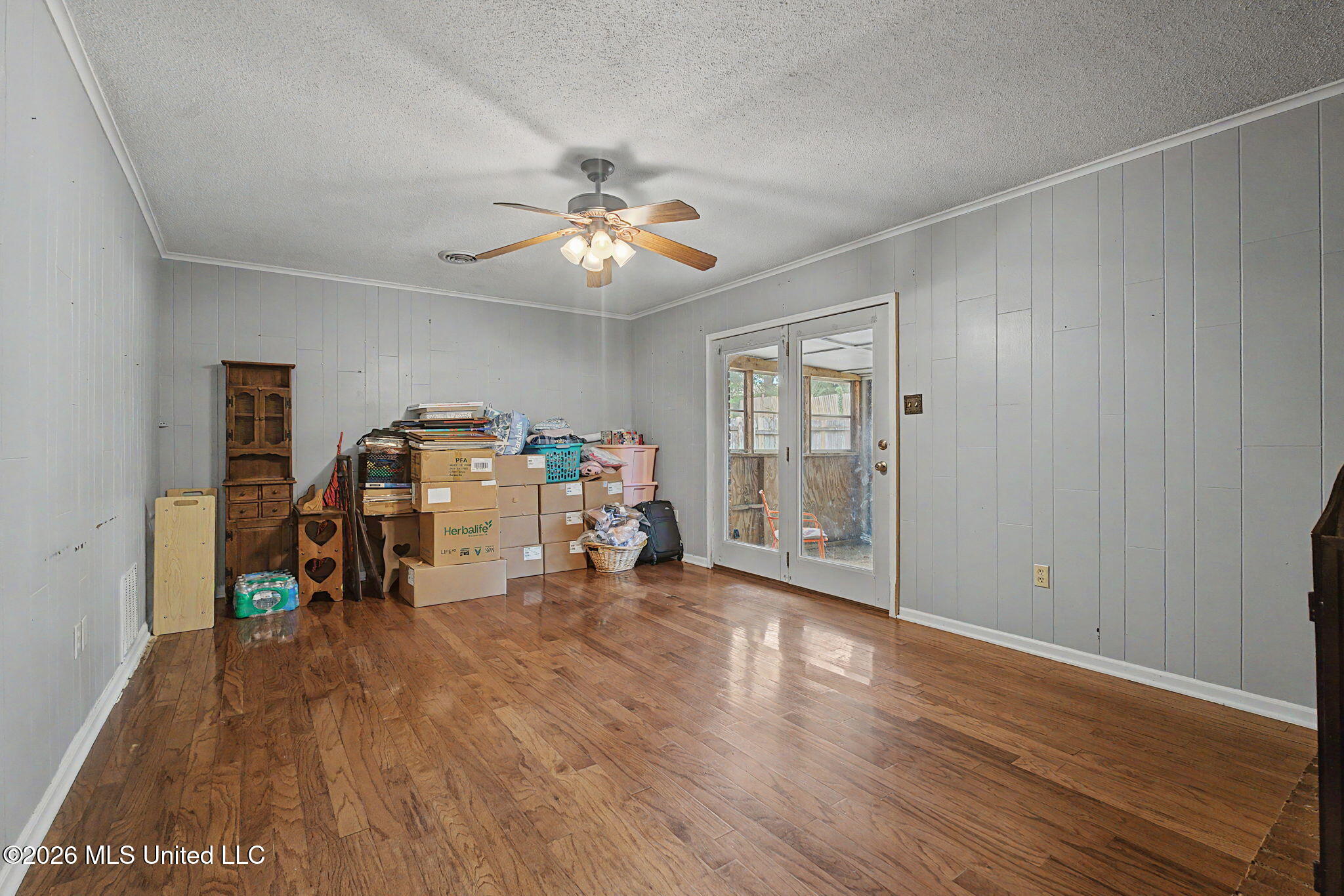 5797 Redbud Cove Property Photo 14