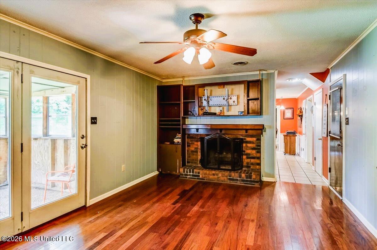 5797 Redbud Cove Property Photo 16