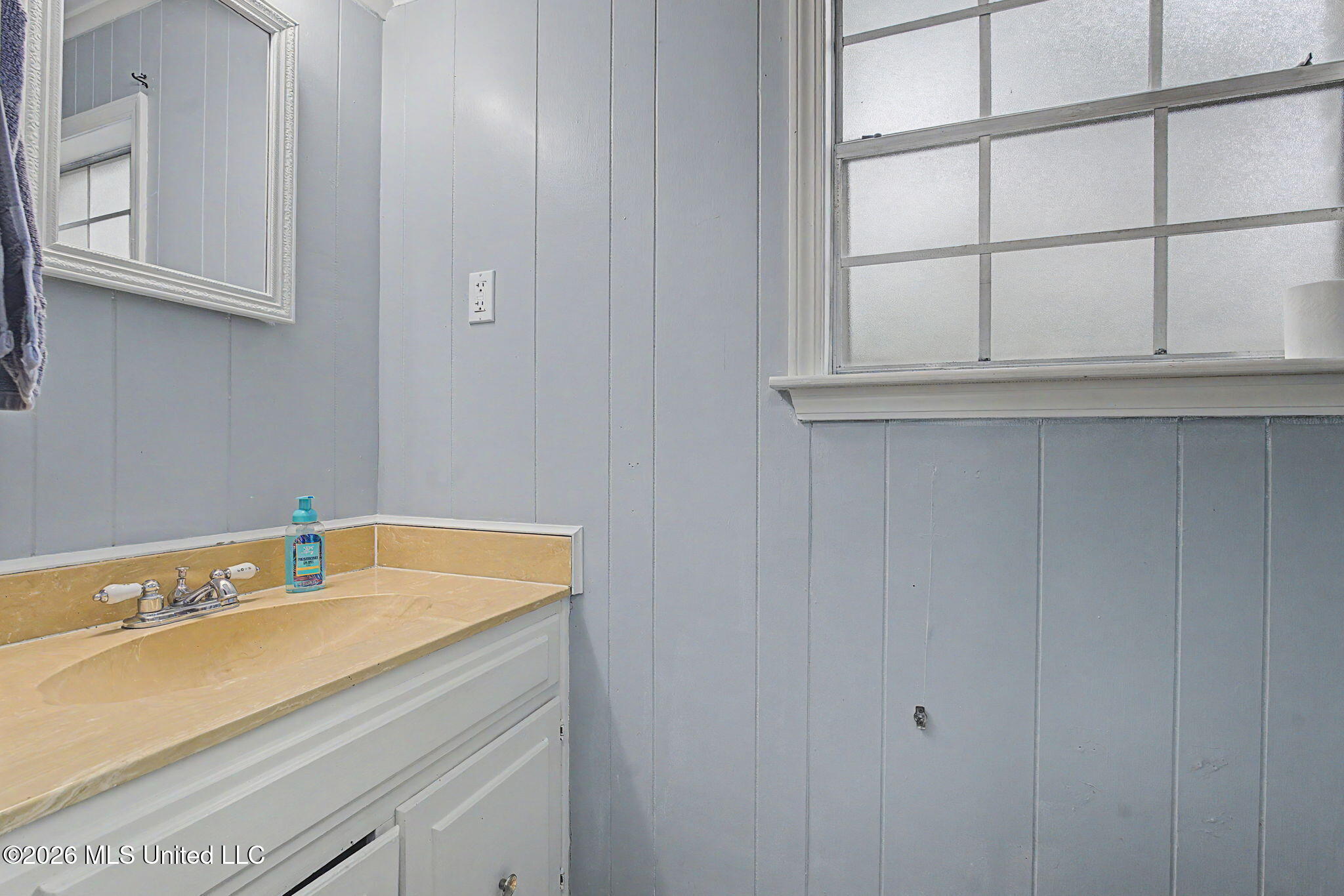 5797 Redbud Cove Property Photo 18