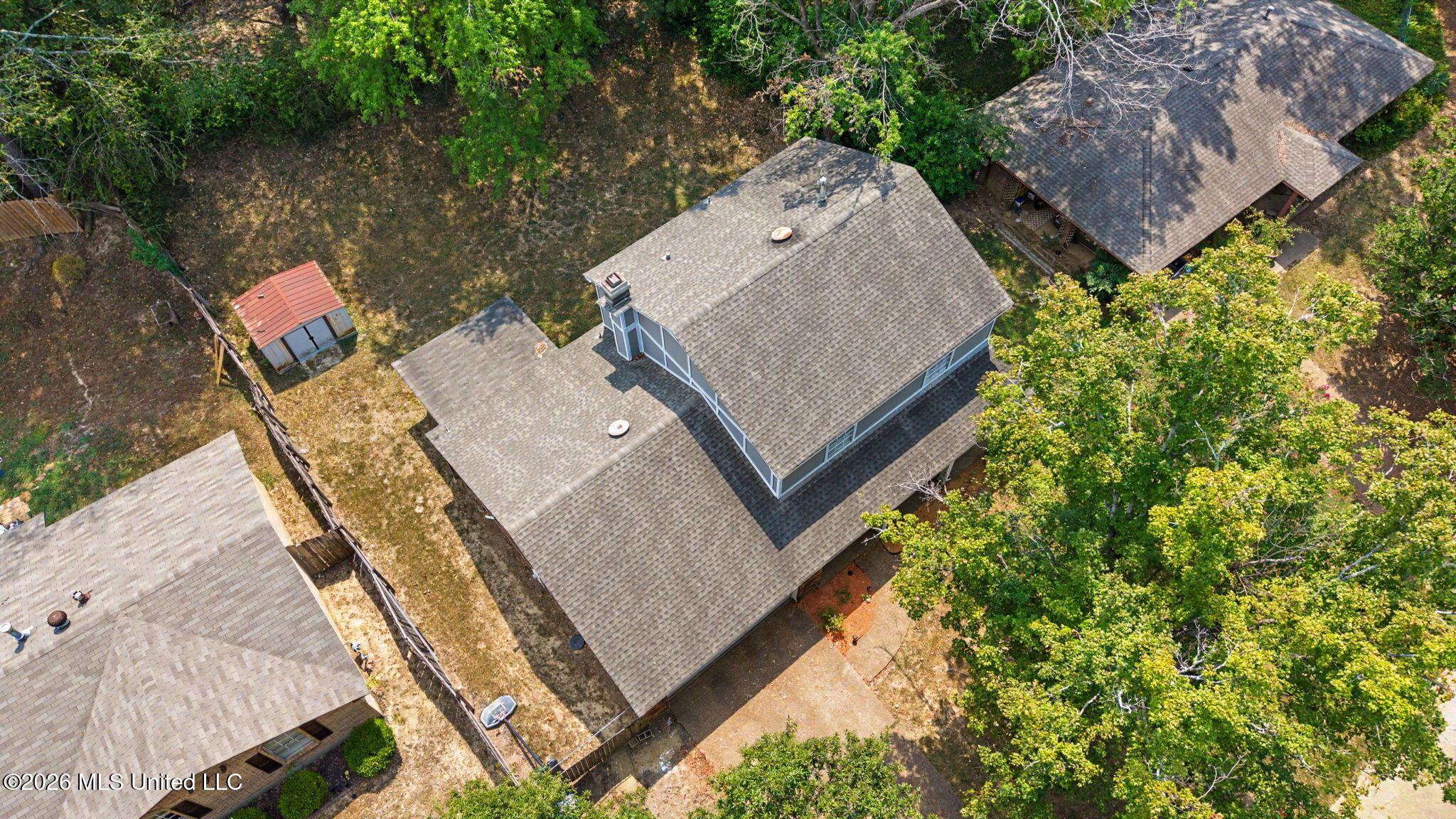 5797 Redbud Cove Property Photo 29