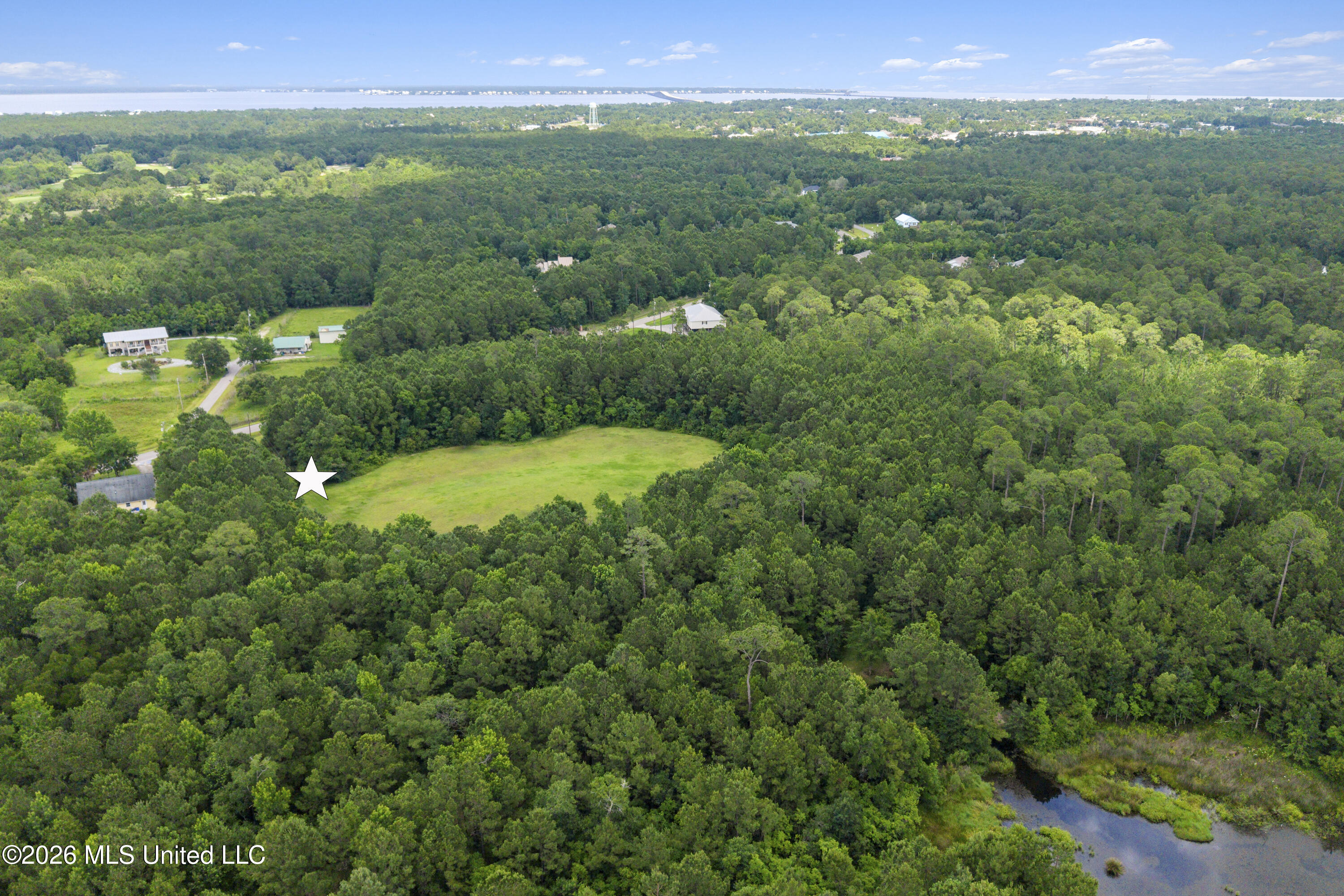 1441 Blue Meadow Road Property Photo 24