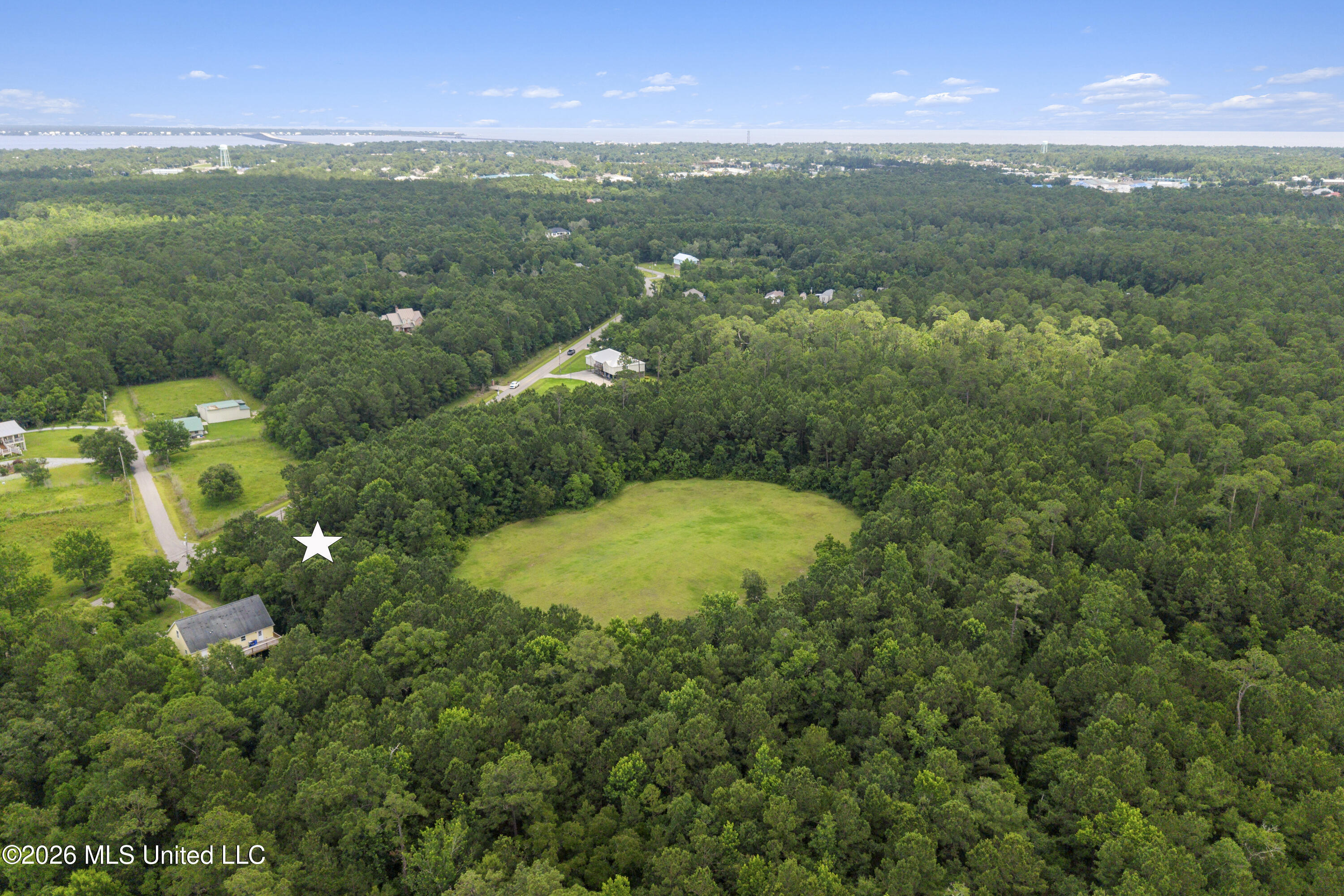 1441 Blue Meadow Road Property Photo 25