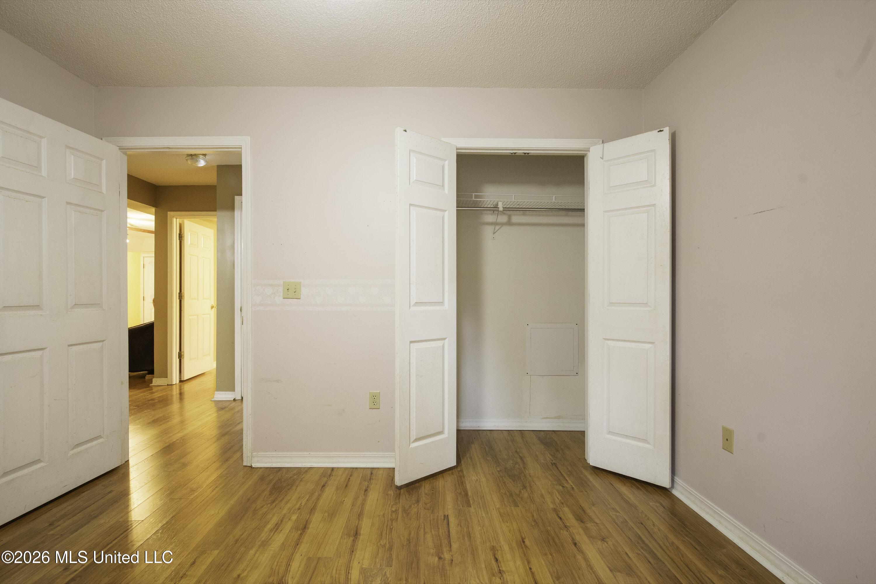 711 Lovers Lane Road Property Photo 20