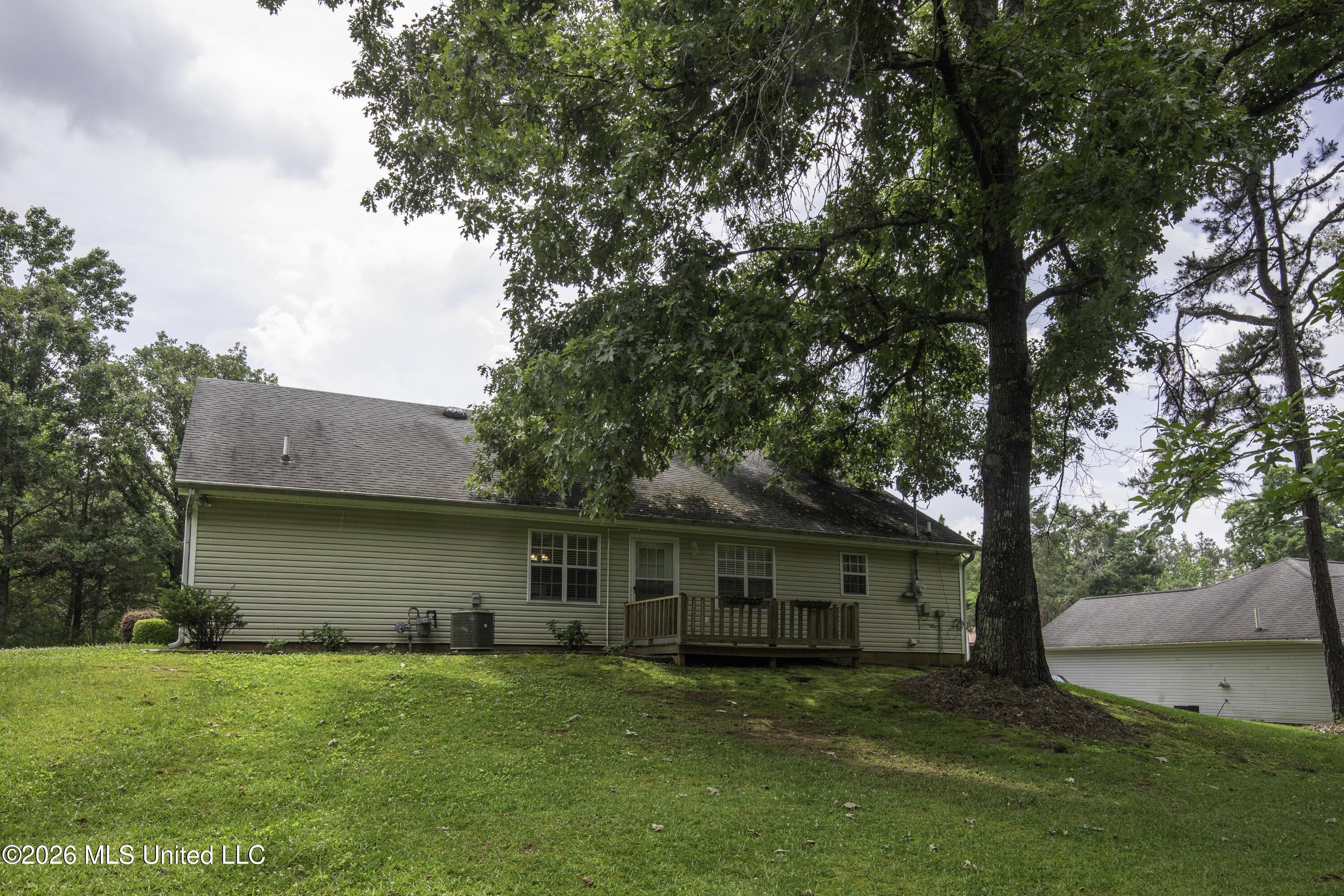 711 Lovers Lane Road Property Photo 29