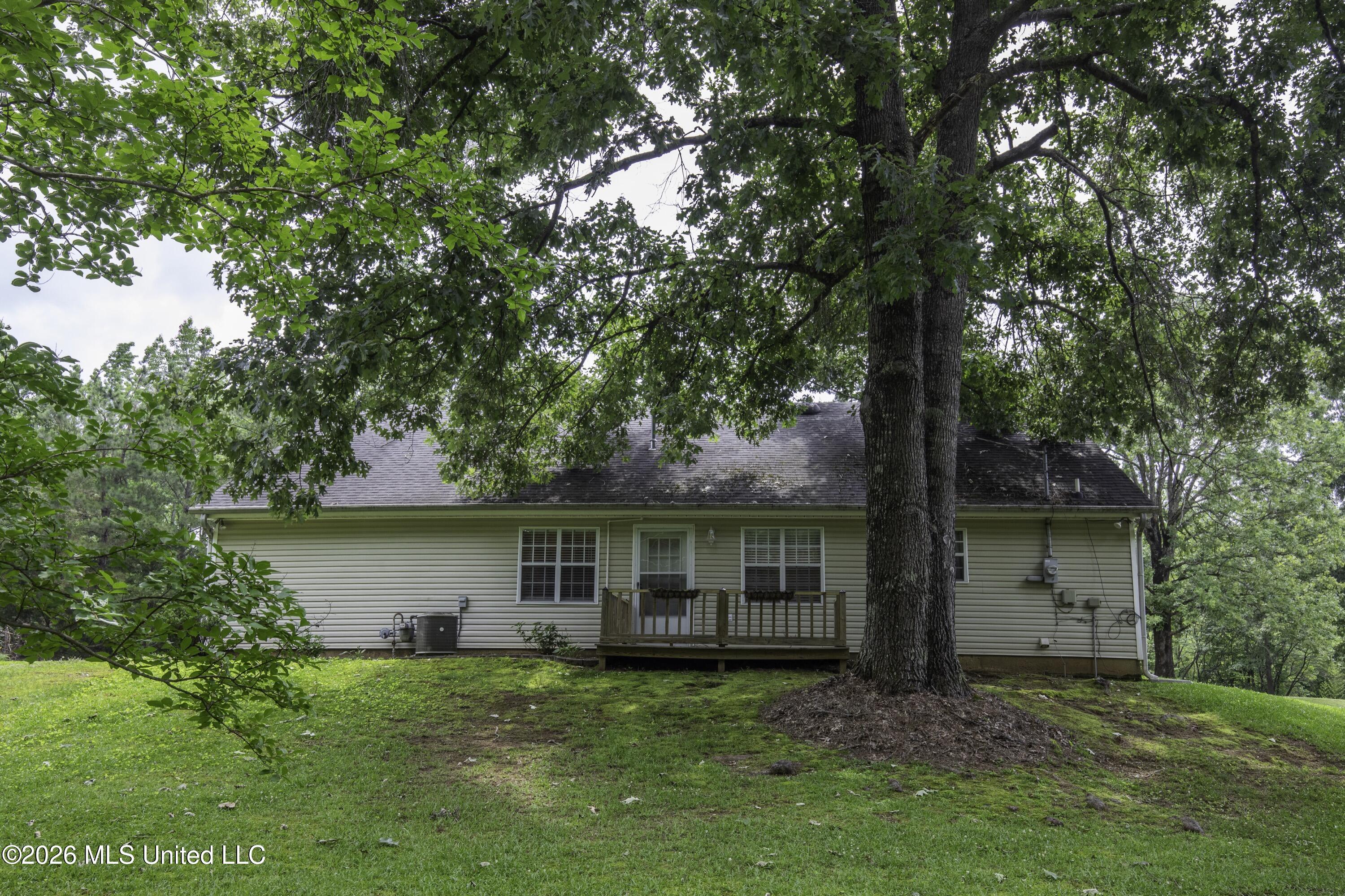 711 Lovers Lane Road Property Photo 32