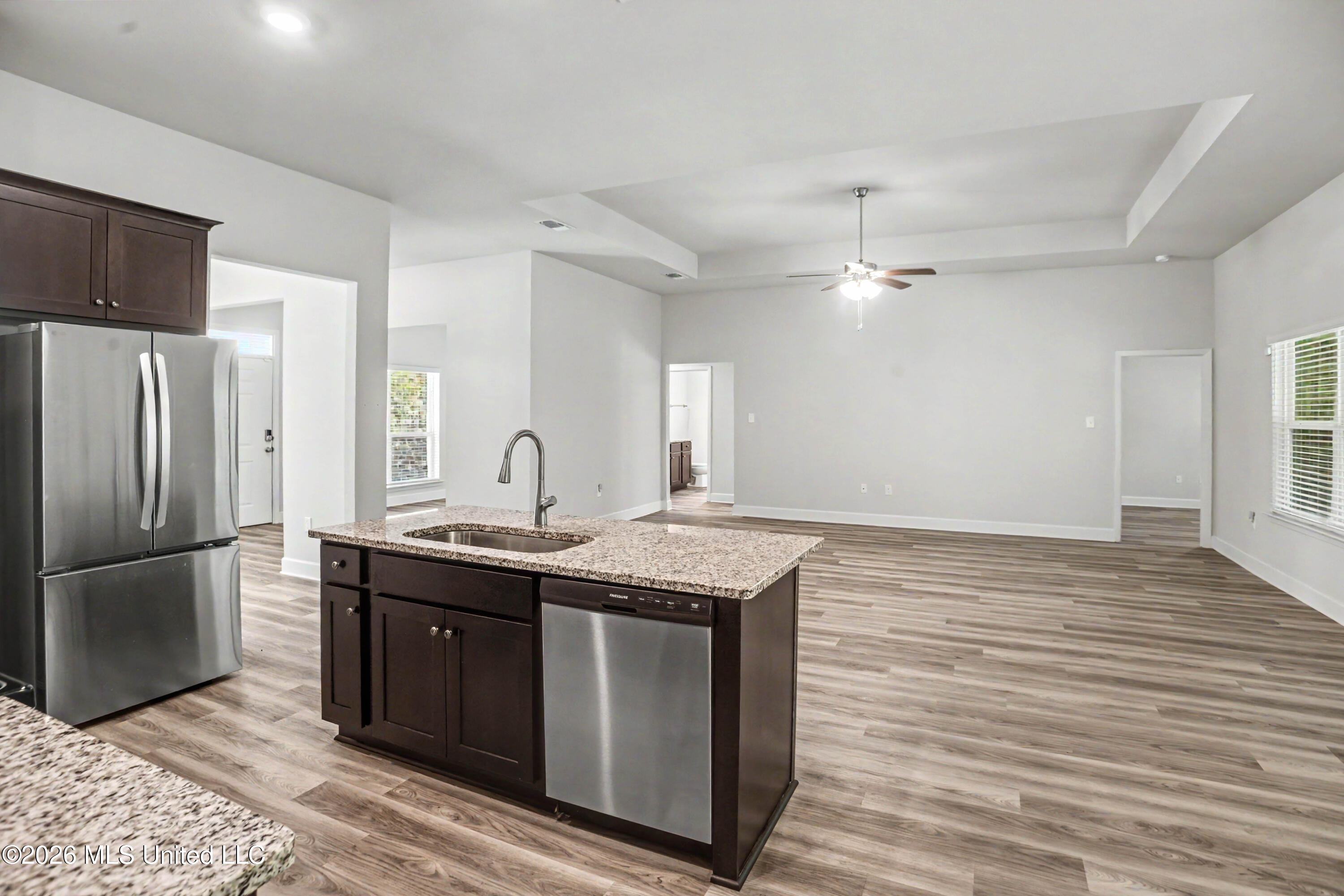 6285 Emerald Lk Drive Property Photo 11