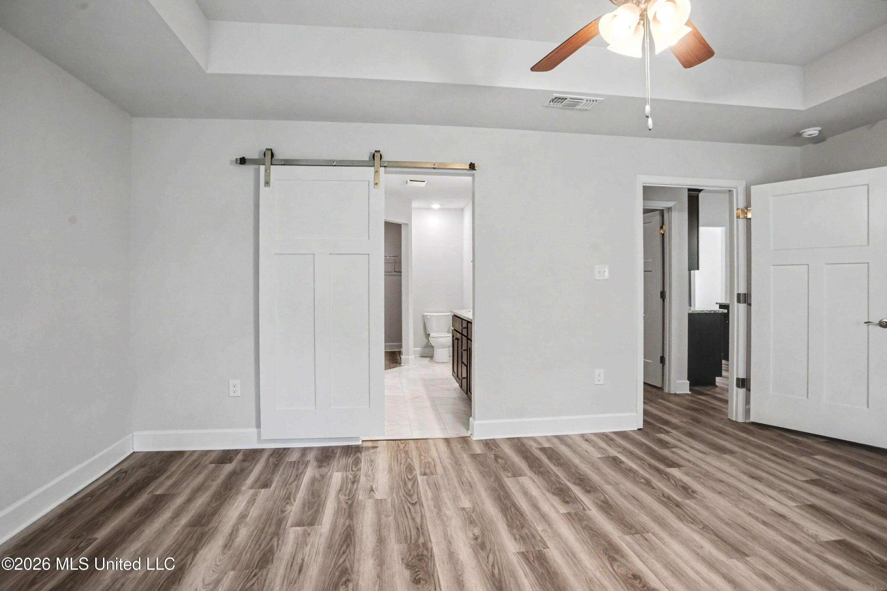 6285 Emerald Lk Drive Property Photo 17