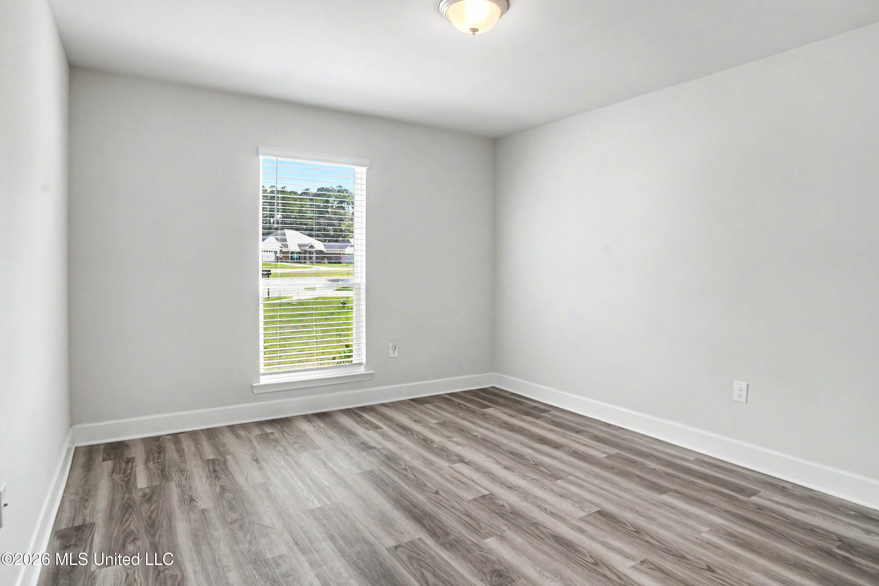 6285 Emerald Lk Drive Property Photo 24