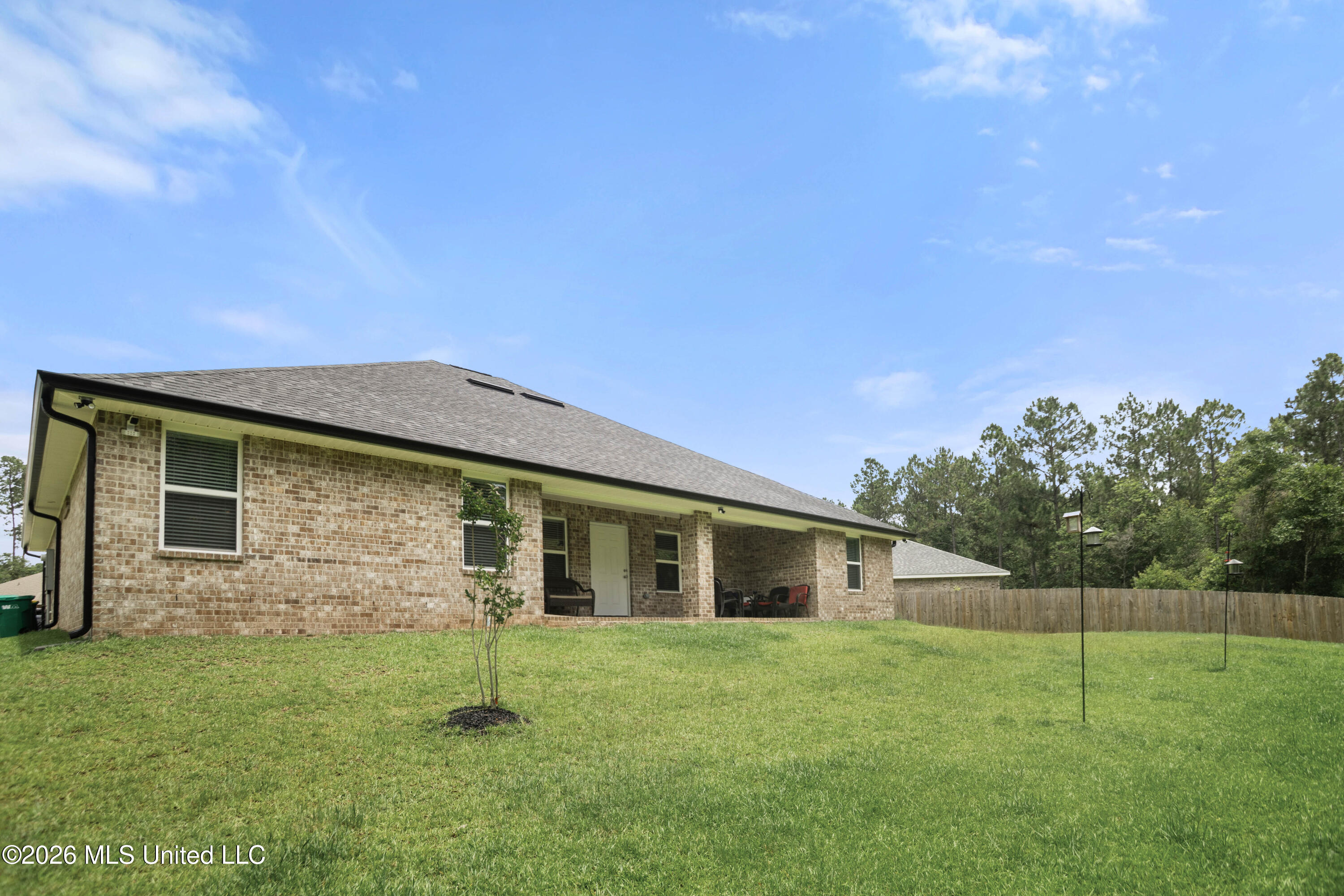6285 Emerald Lk Drive Property Photo 35