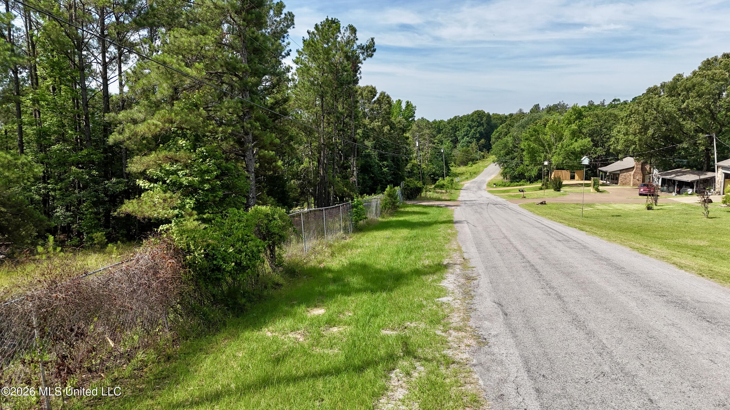 New Hope Road Property Photo 4