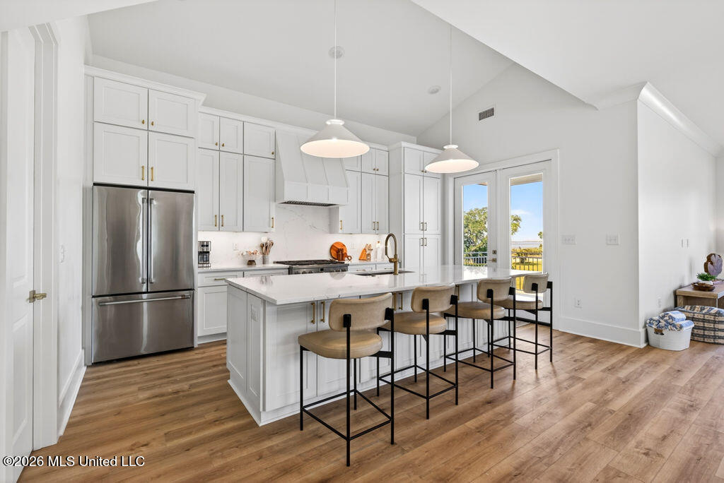 126 5th Avenue Property Photo 15