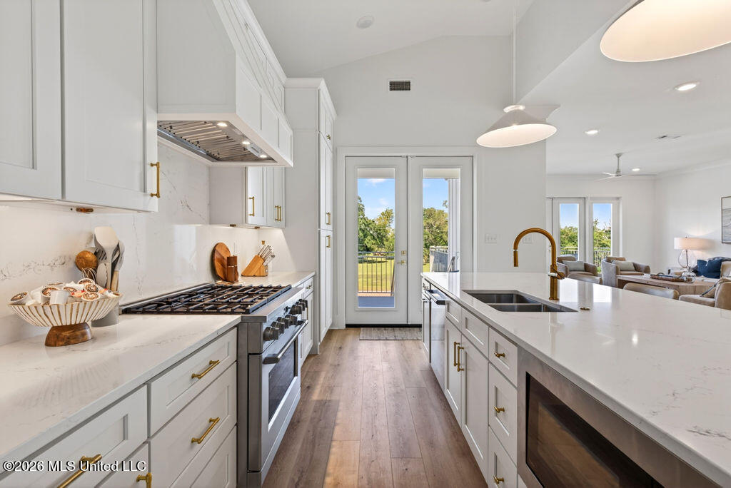 126 5th Avenue Property Photo 19