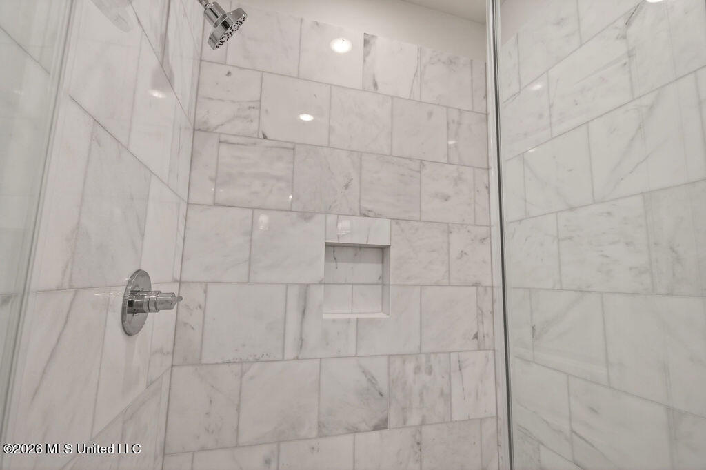 126 5th Avenue Property Photo 43