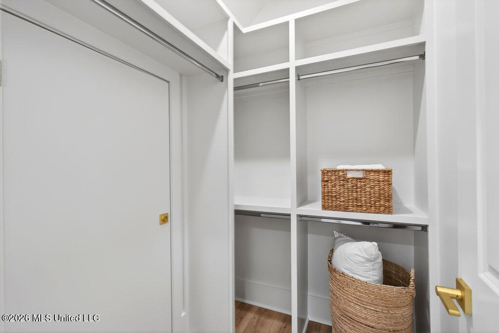 126 5th Avenue Property Photo 44
