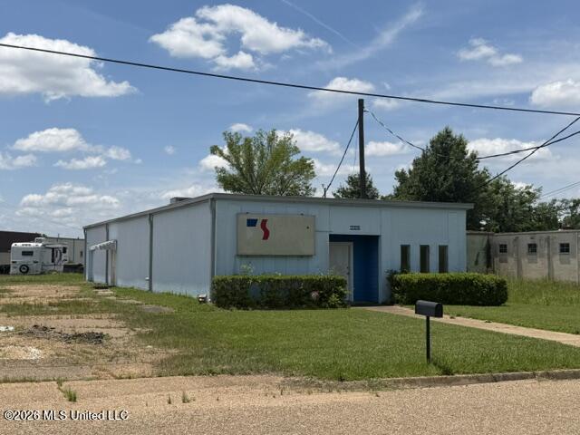 305 Lorenz Boulevard Property Photo 1