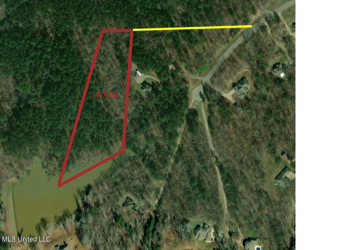 1074 Ridgeside Drive Property Photo 1