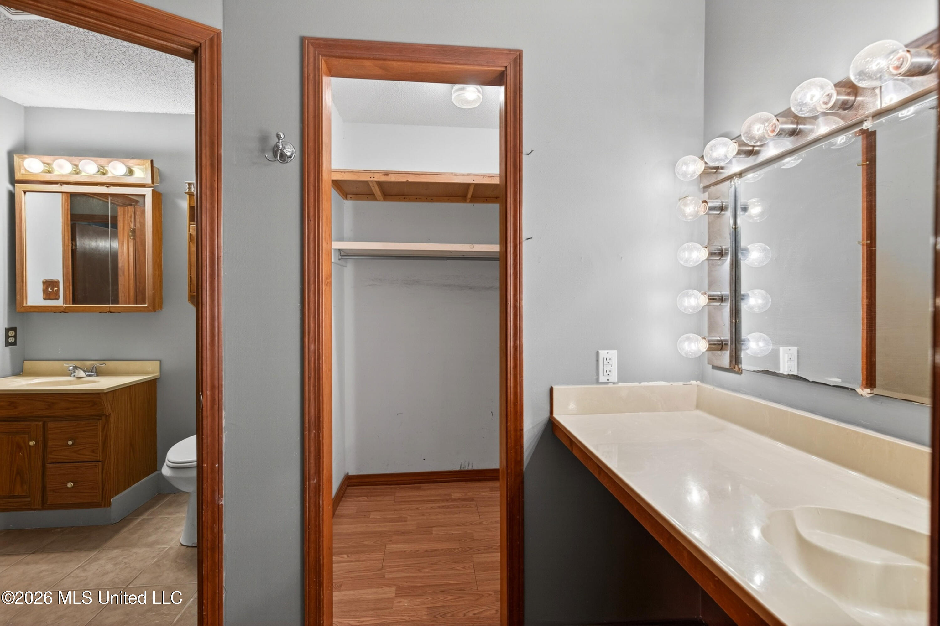 8102 Beatline Road Property Photo 17