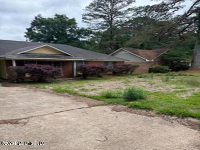 1615 Lost Lake Circle Property Photo 4