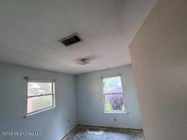 1615 Lost Lake Circle Property Photo 9