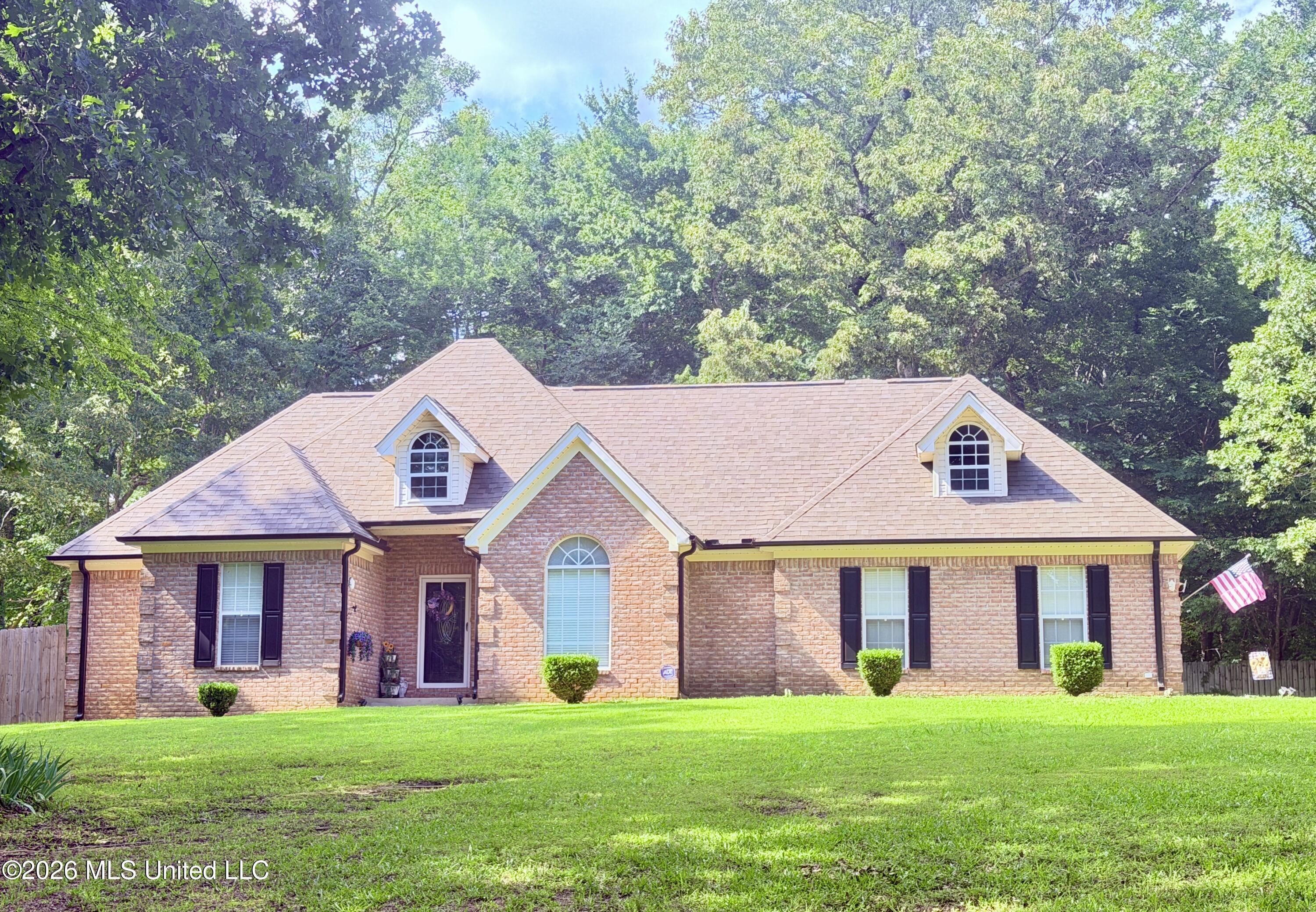 91 Cold Water Bend Property Photo 1