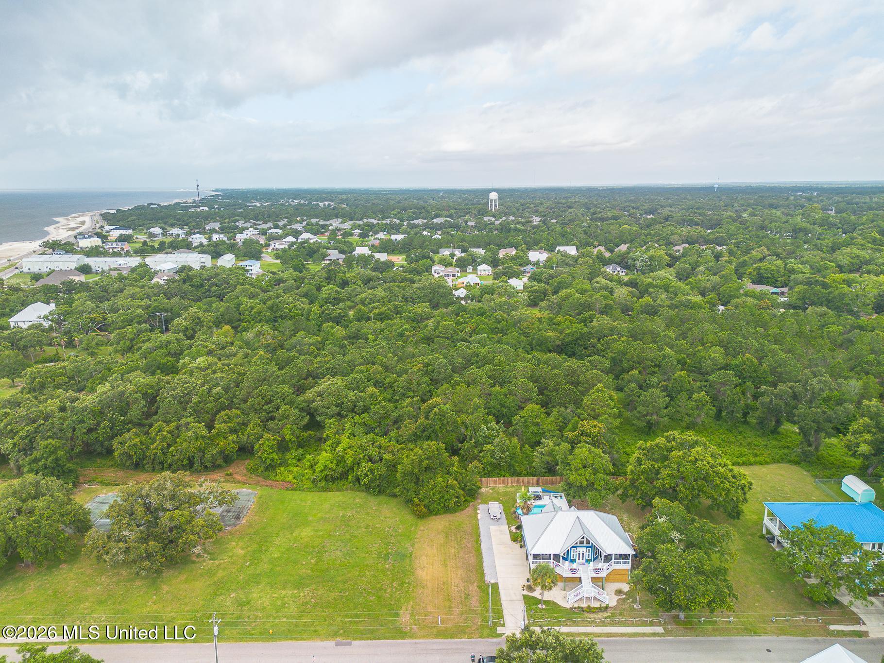 212 S Island View Avenue Property Photo 6