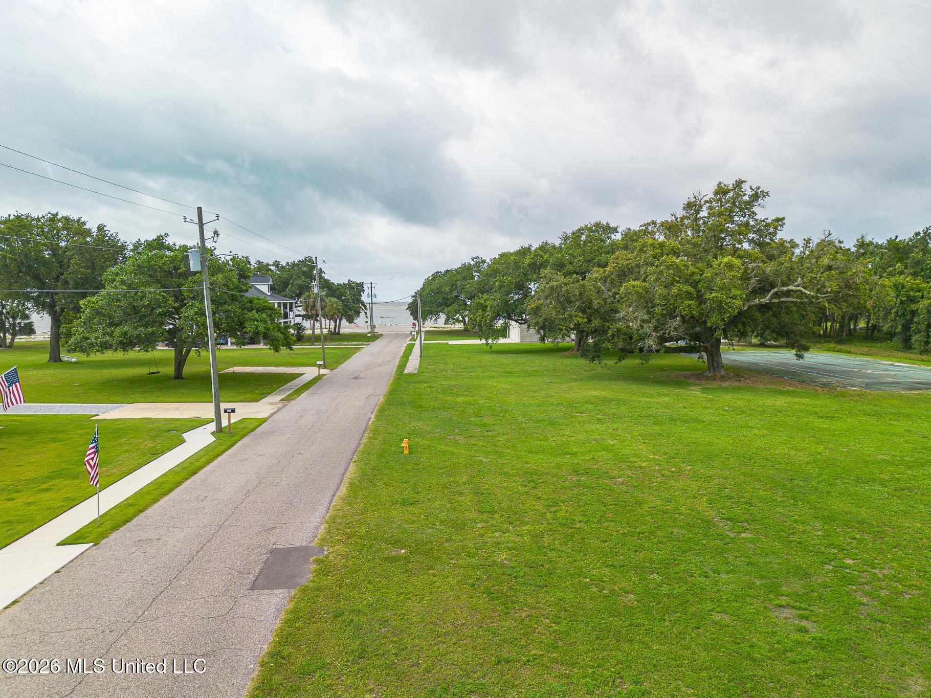 212 S Island View Avenue Property Photo 8