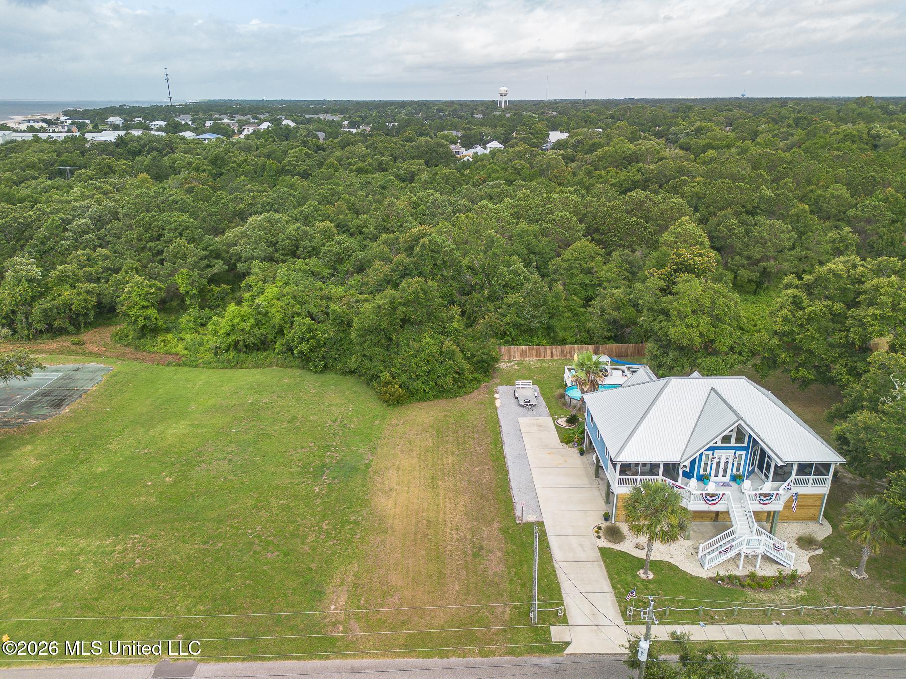 212 S Island View Avenue Property Photo 10