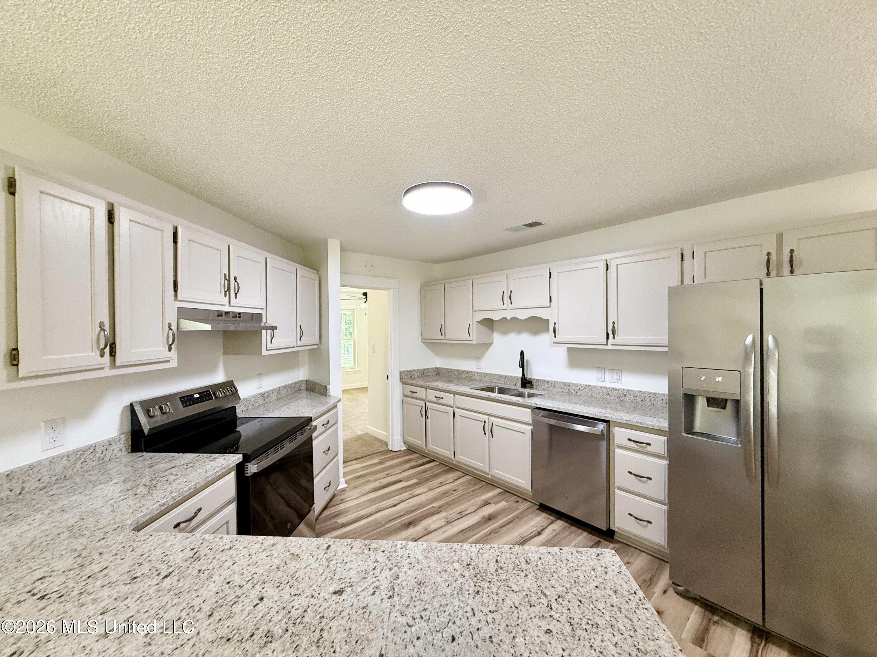 1690 W Ms-178 Property Photo 5