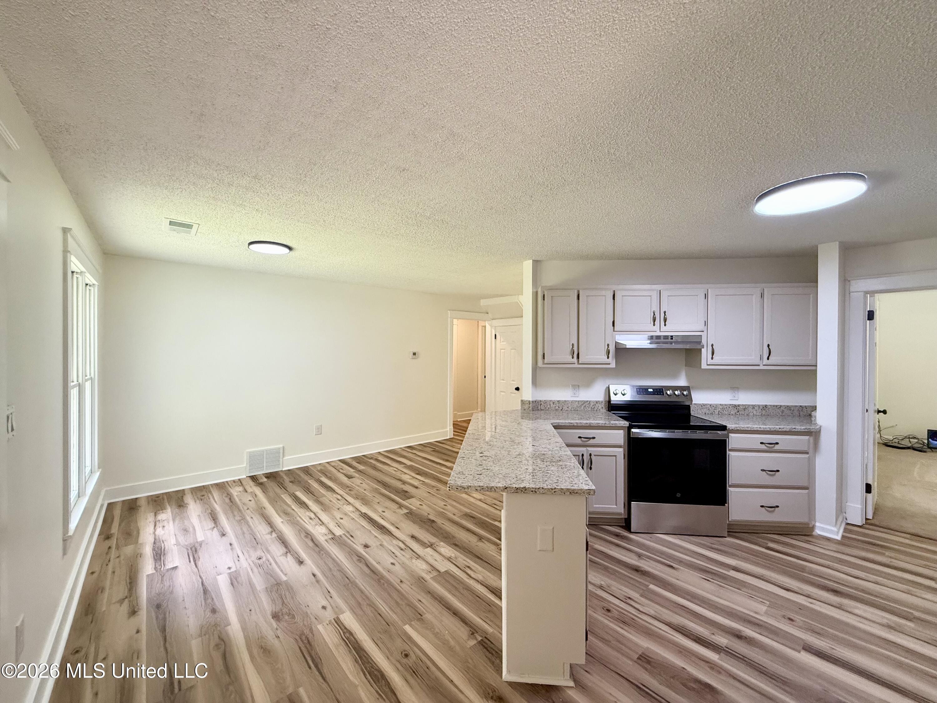 1690 W Ms-178 Property Photo 12