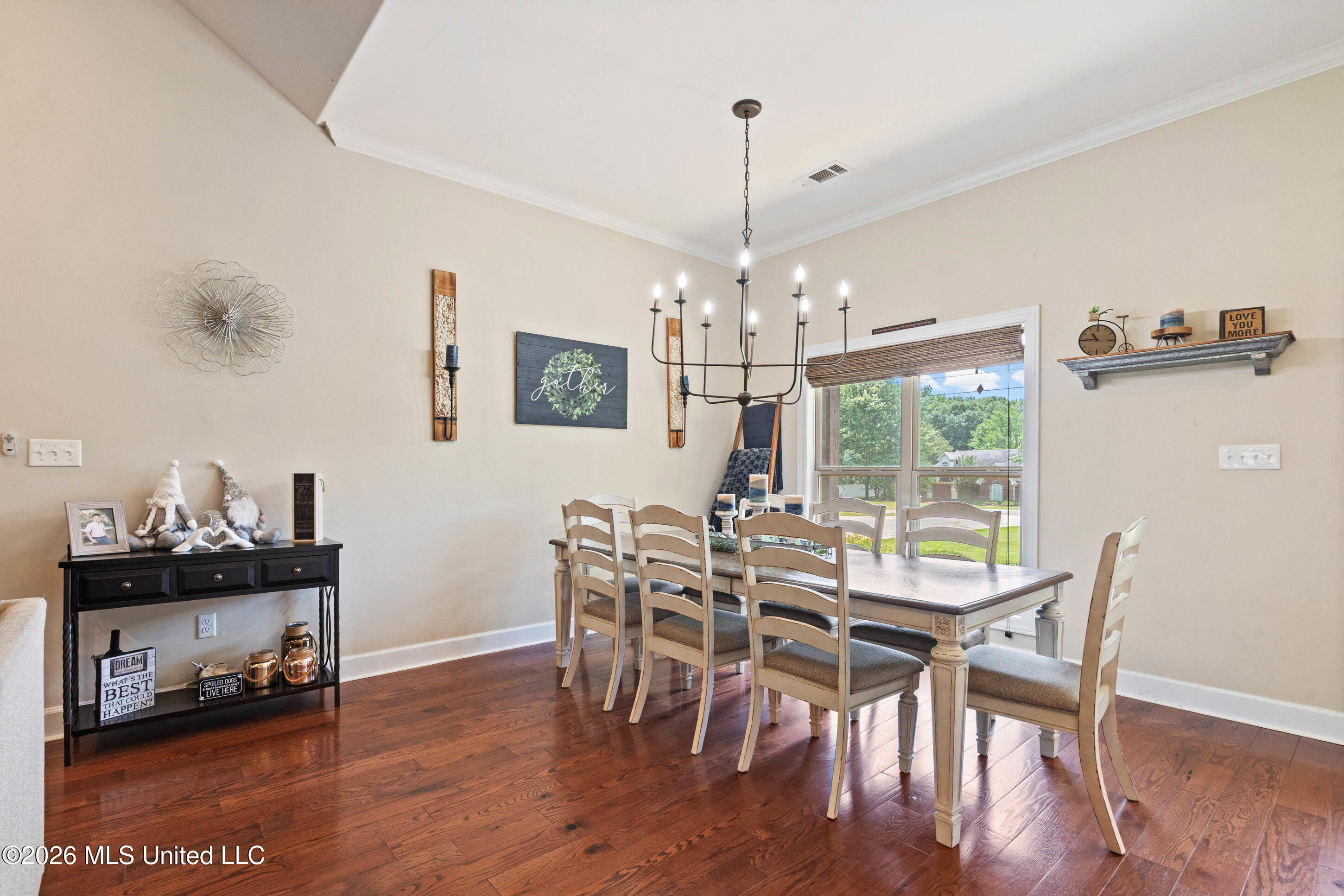 74 Vance Cove Property Photo 6