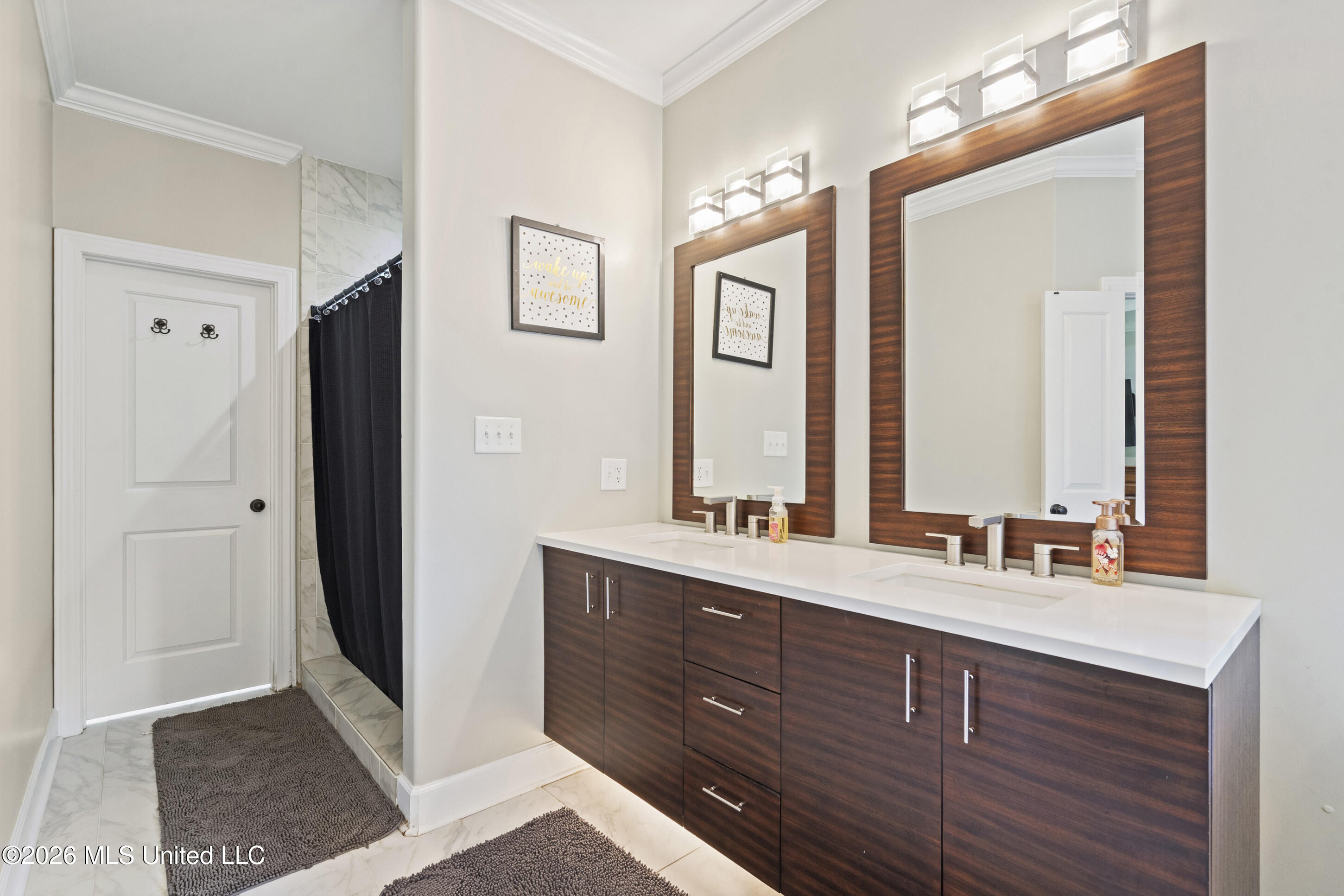 74 Vance Cove Property Photo 15