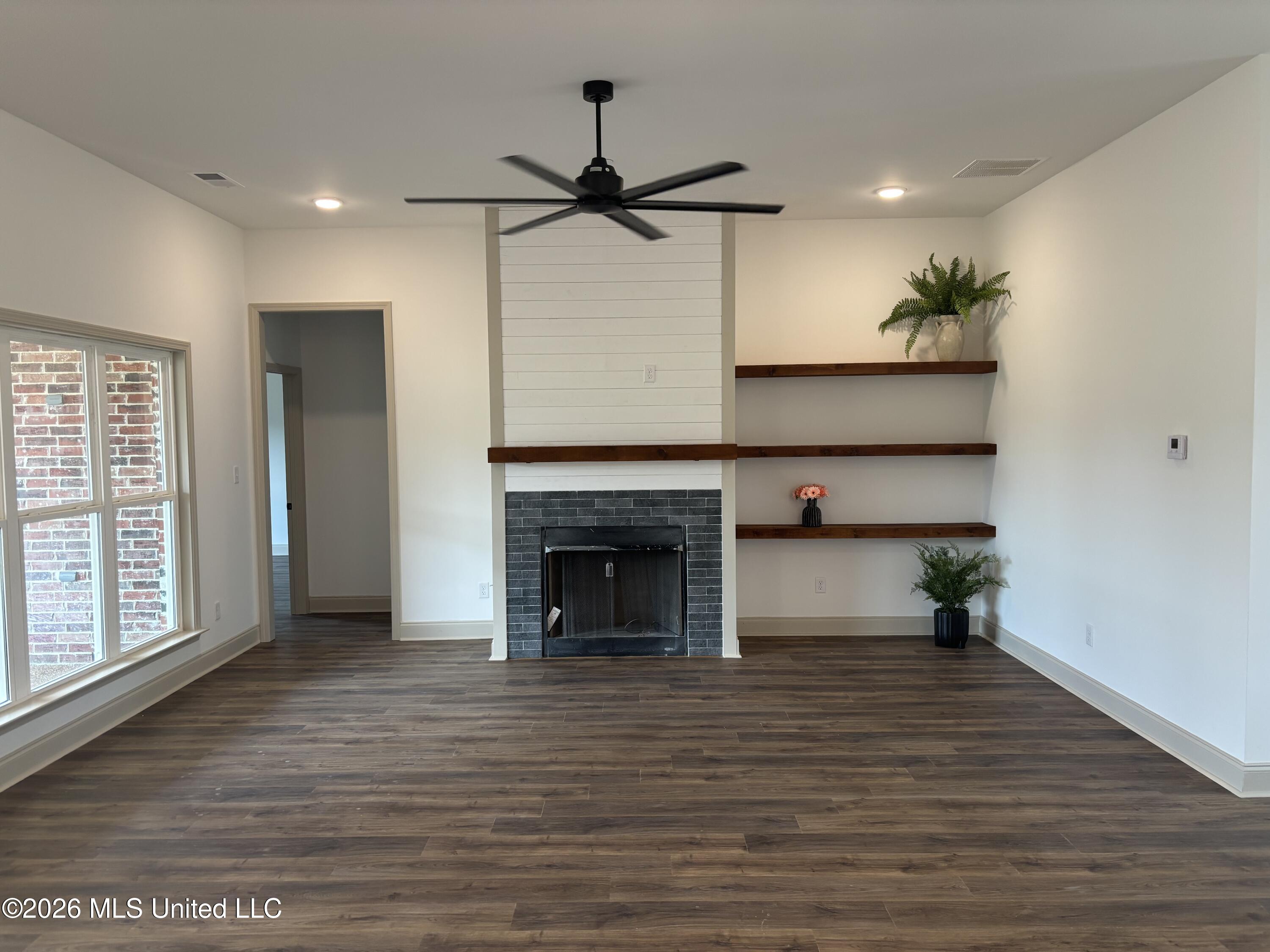 1710 Cane Creek Drive Property Photo 7